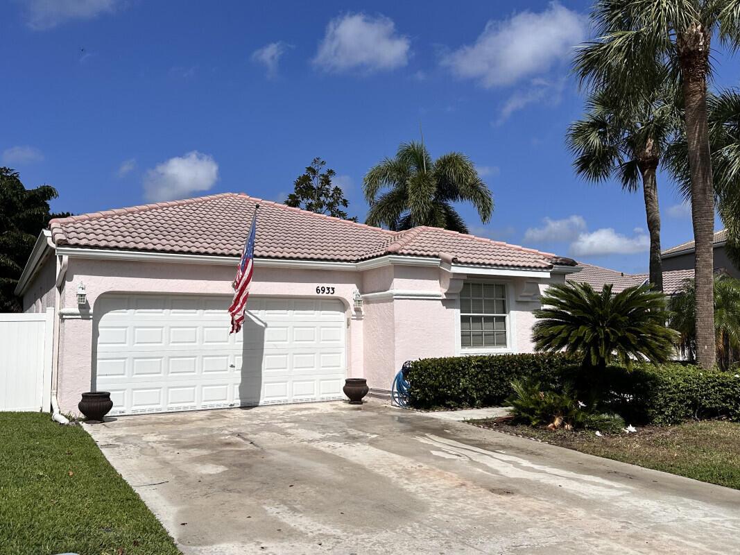 6933 Dawntree Court Lake Worth FL 33467 | R11071561