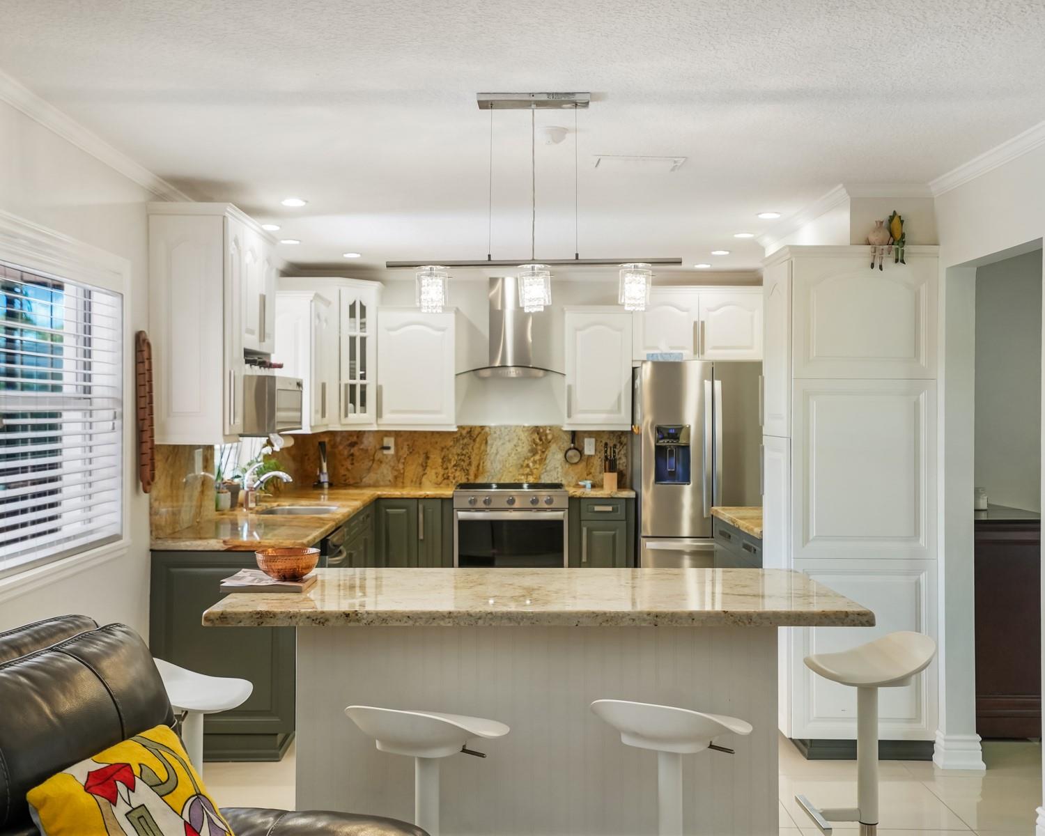 Homes for sale in Coral Springs, FL | 906 Nw 83Rd Dr, Coral Springs, FL 33071 | MLS# F10492105