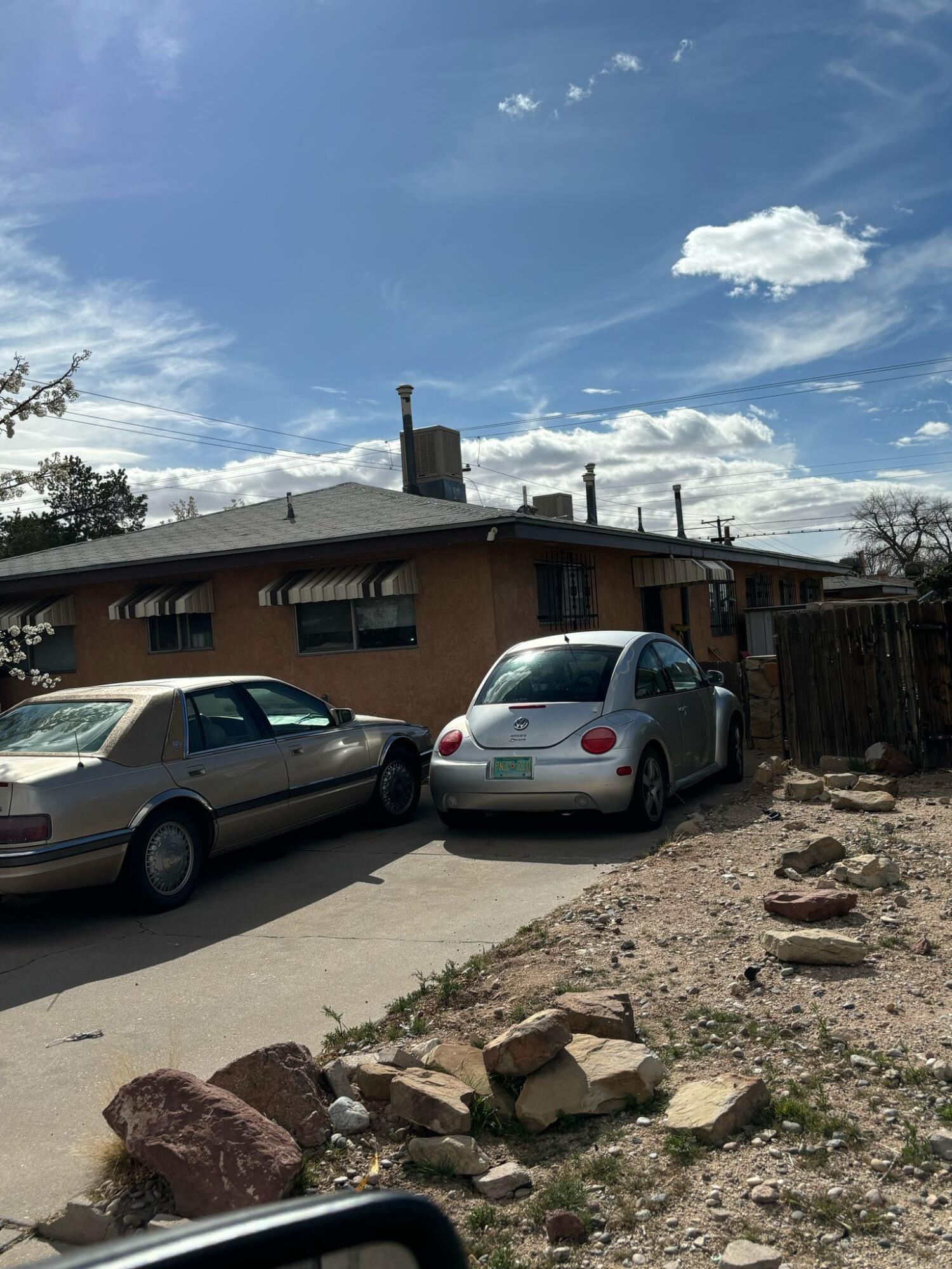 Homes for sale in Albuquerque, NM | 445 California St Se, Albuquerque, NM 87108 | MLS# 1080102