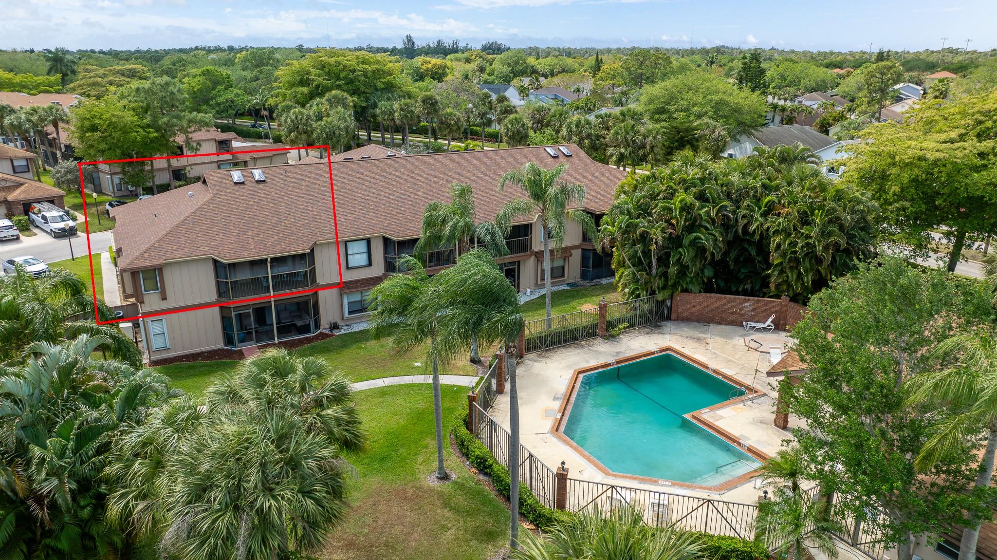 Homes for sale in Greenacres, FL | 900 Crosswinds Dr #D2, Greenacres, FL 33413 | MLS# F10492548