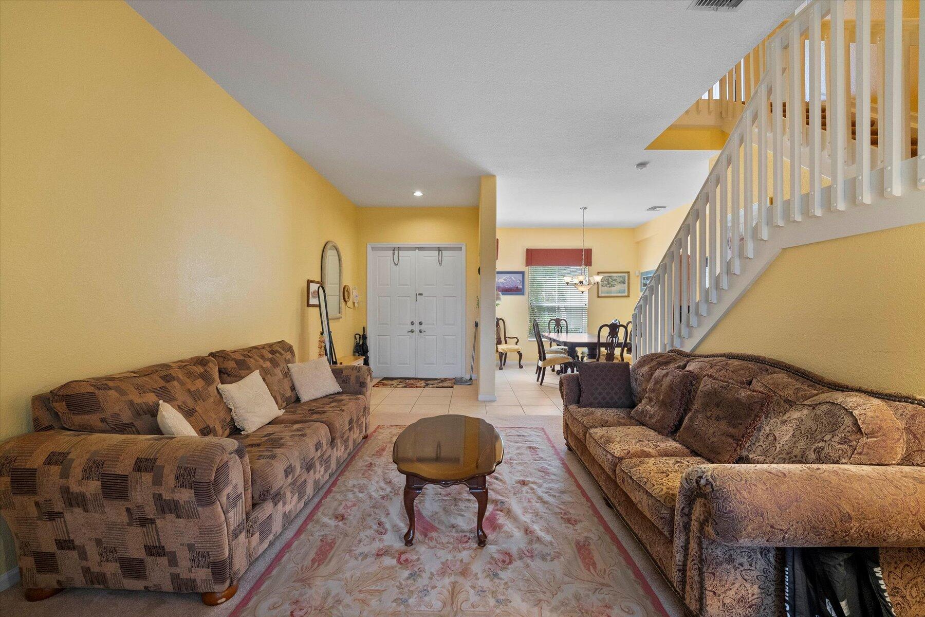 Homes for sale in West Palm Beach, FL | 5002 Victoria Circle, West Palm Beach, FL 33409 | MLS# R11072056