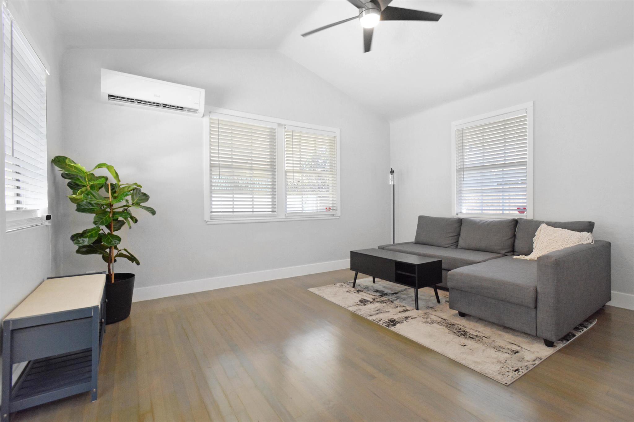 Homes for sale in Hollywood, FL | 2140 Monroe Terrace, Hollywood, FL 33020 | MLS# R11072078