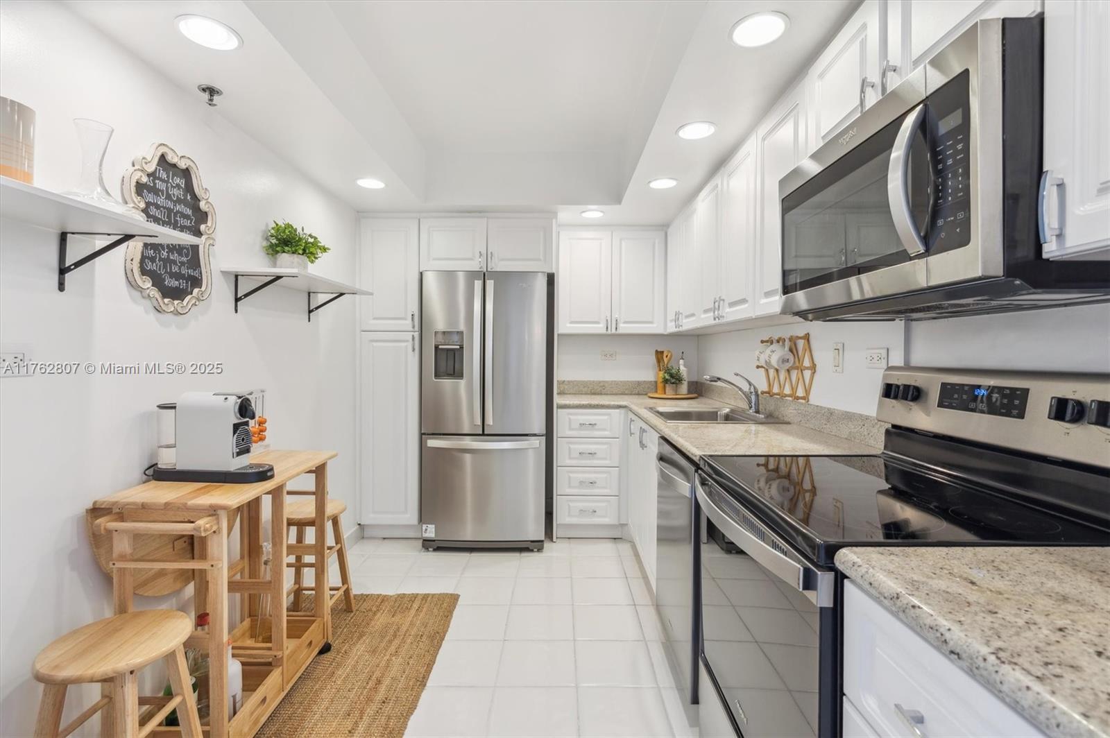 Delvista Towers Condo