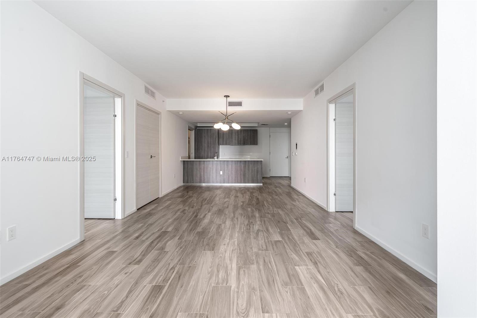 801 S Miami Ave #3110, Miami FL 33130
