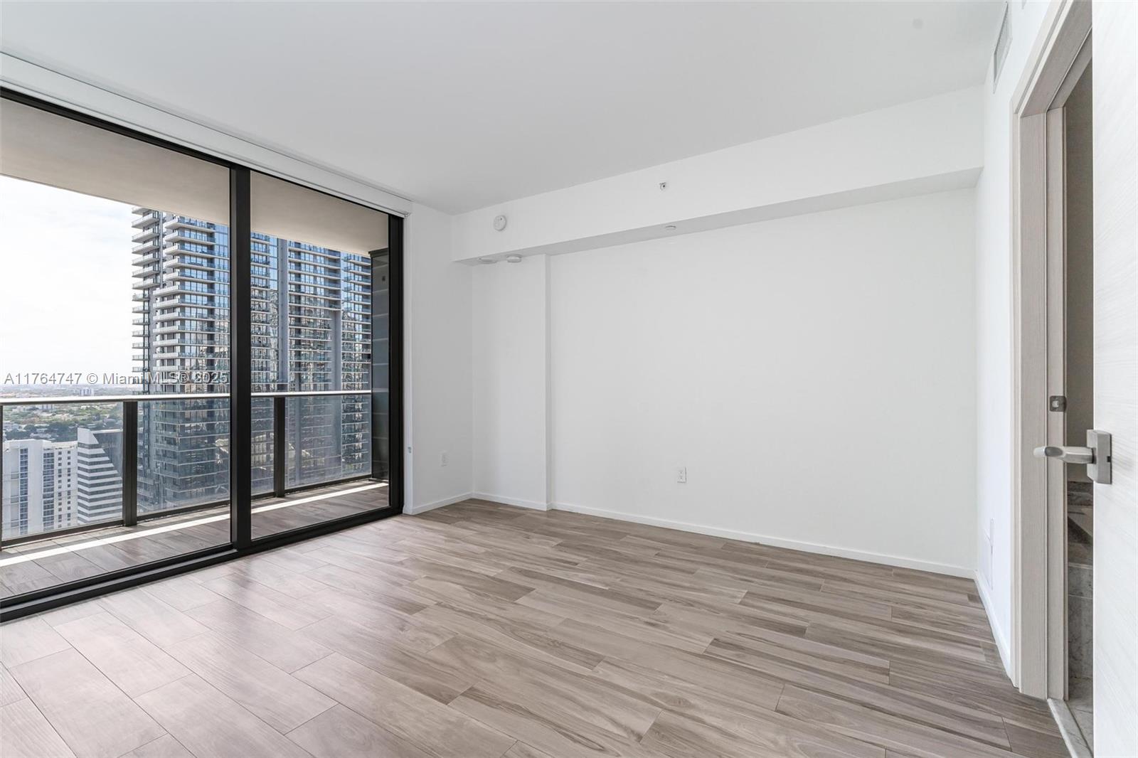 801 S Miami Ave #3110, Miami FL 33130