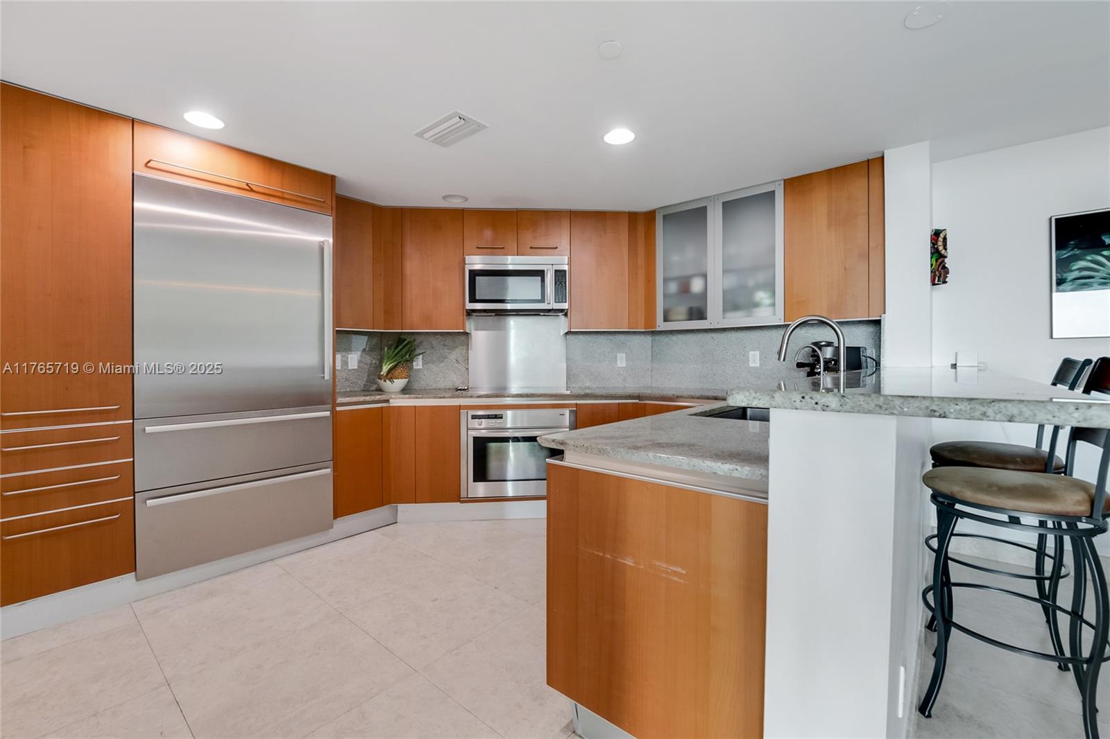 2627 S Bayshore Dr #605, Miami FL 33133