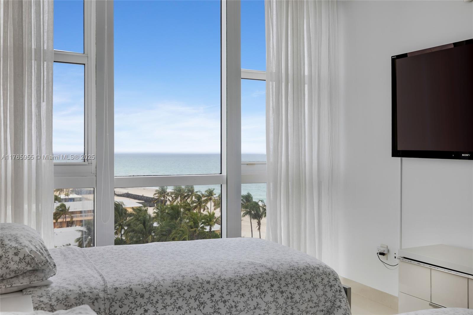 18201 Collins Ave #902, Sunny Isles Beach FL 33160
