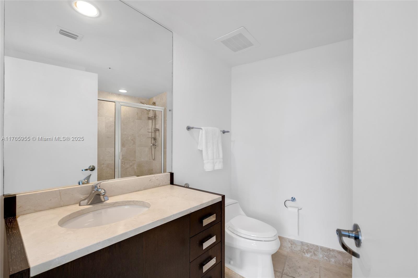 18201 Collins Ave #902, Sunny Isles Beach FL 33160