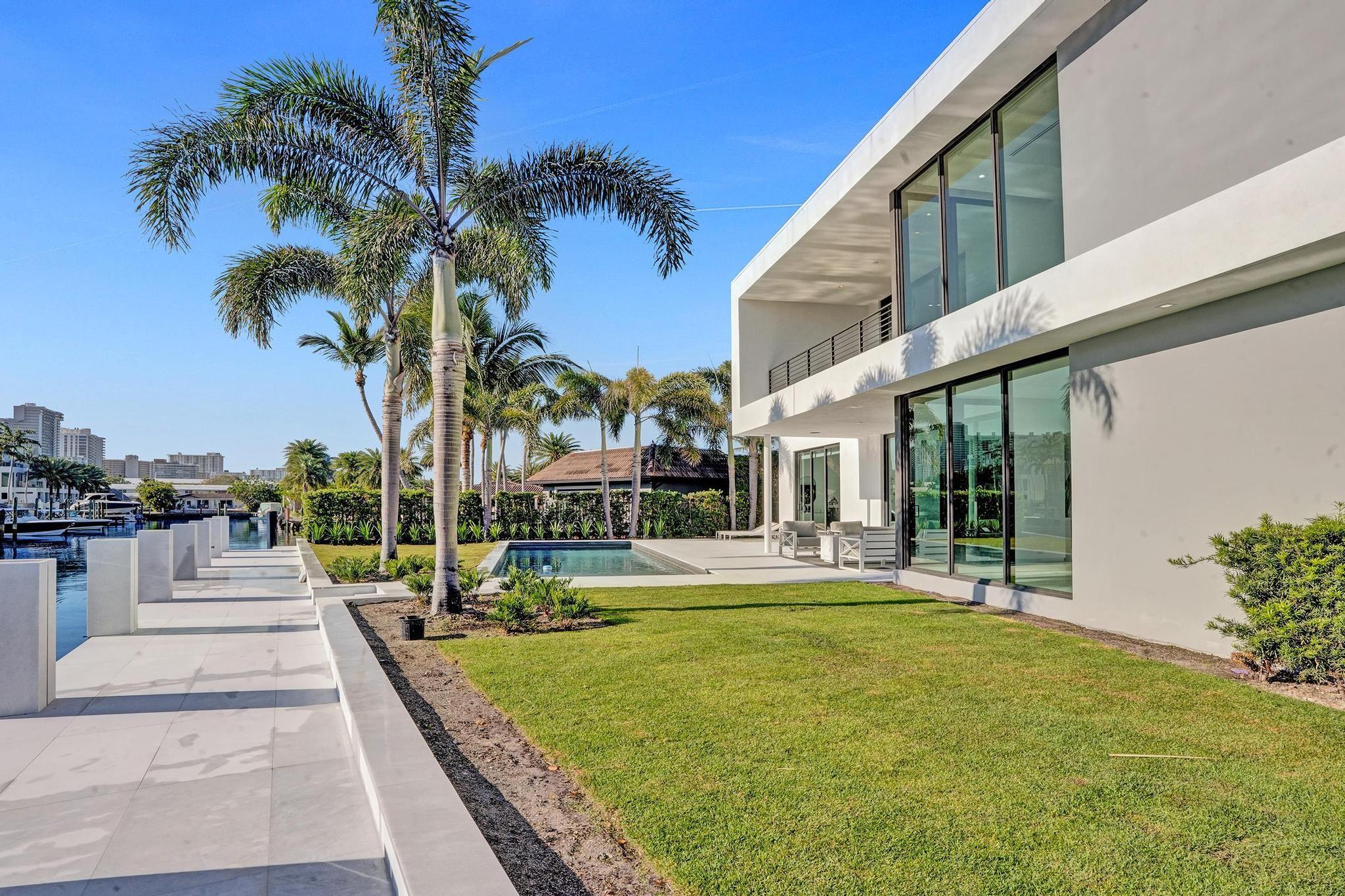 Homes for sale in Lauderdale By The Sea, FL | 4232 E Tradewinds Ave, Lauderdale By The Sea, FL 33308 | MLS# F10493005