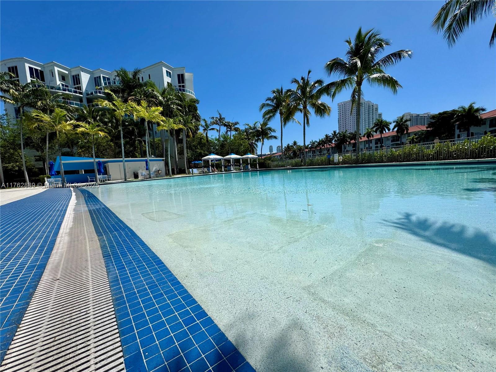 2950 NE 188th St #149, Aventura FL 33180