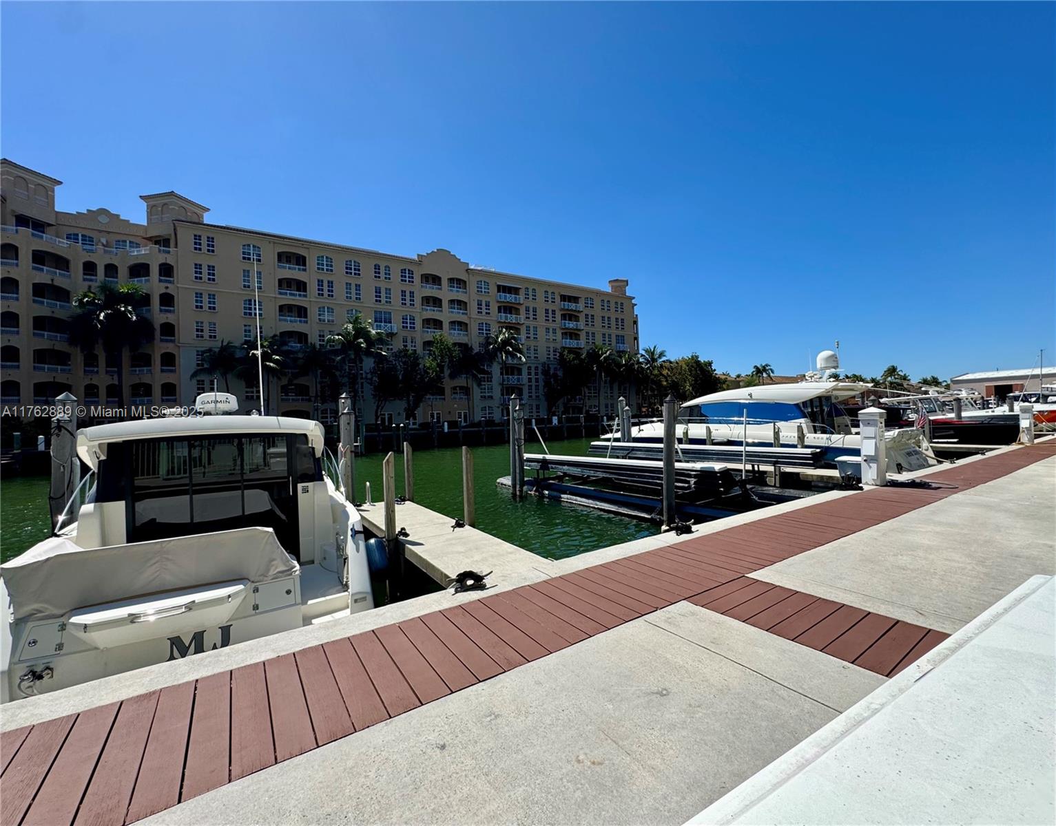 2950 NE 188th St #149, Aventura FL 33180