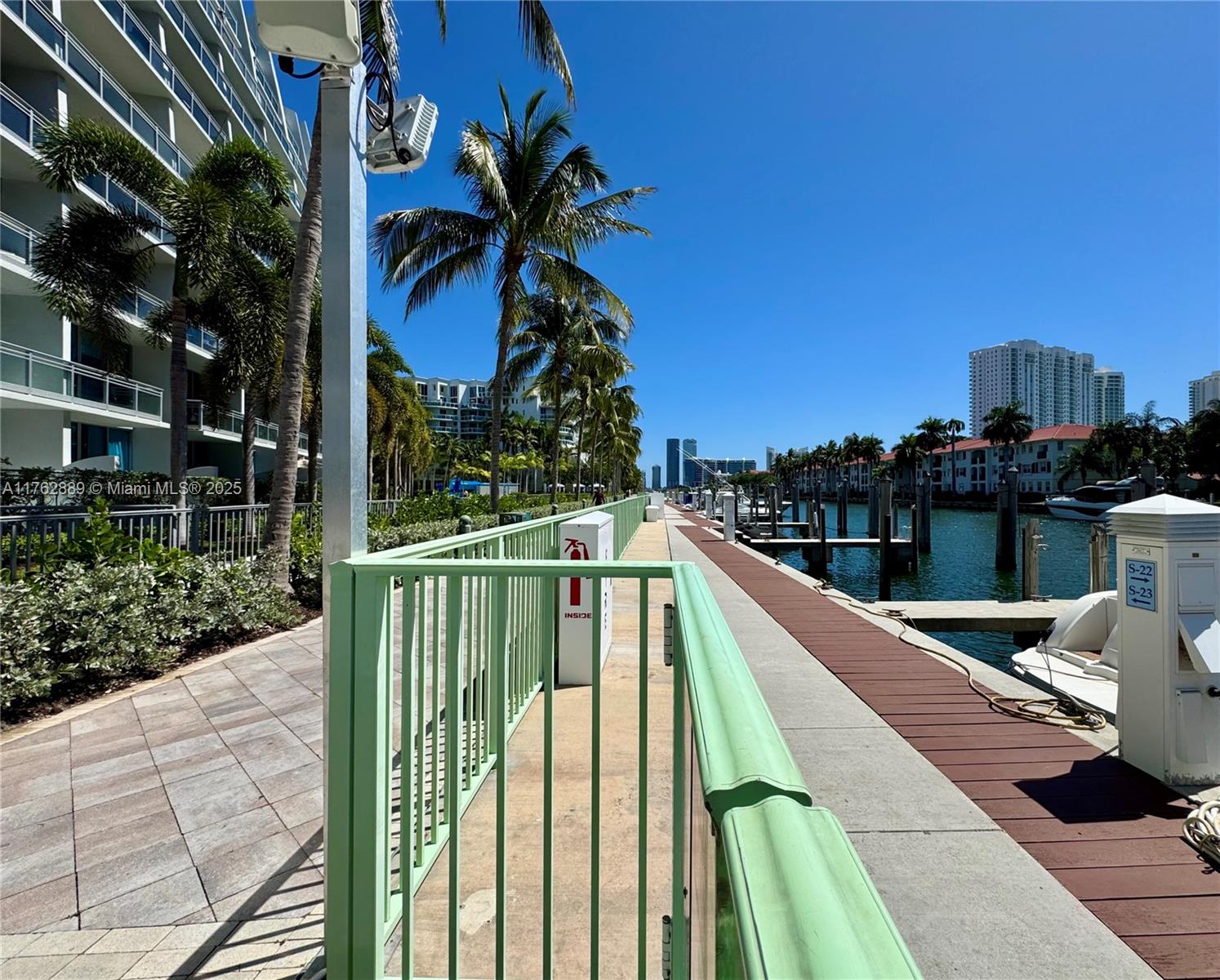2950 NE 188th St #149, Aventura FL 33180