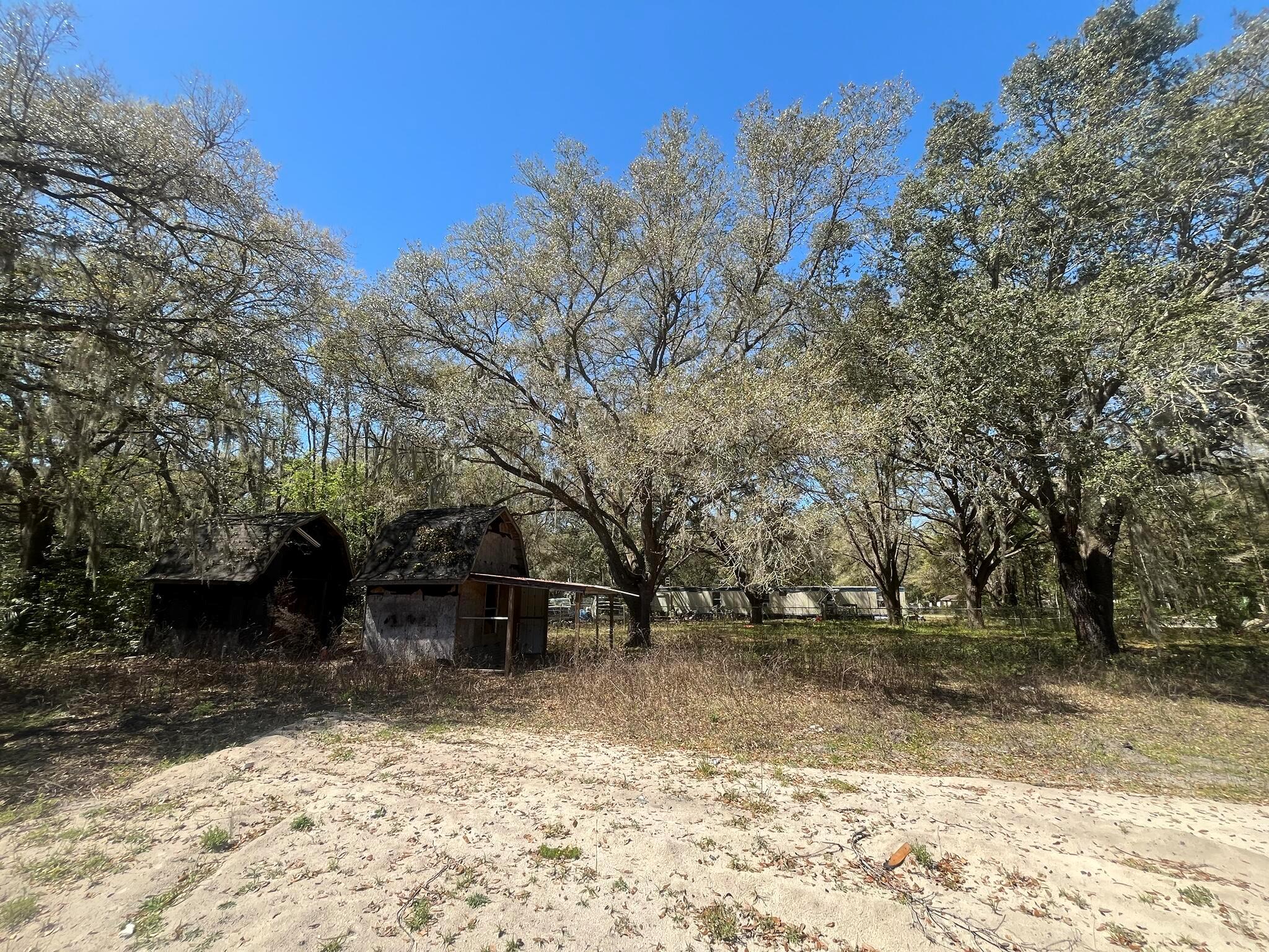 Interlachen Lakes Estates