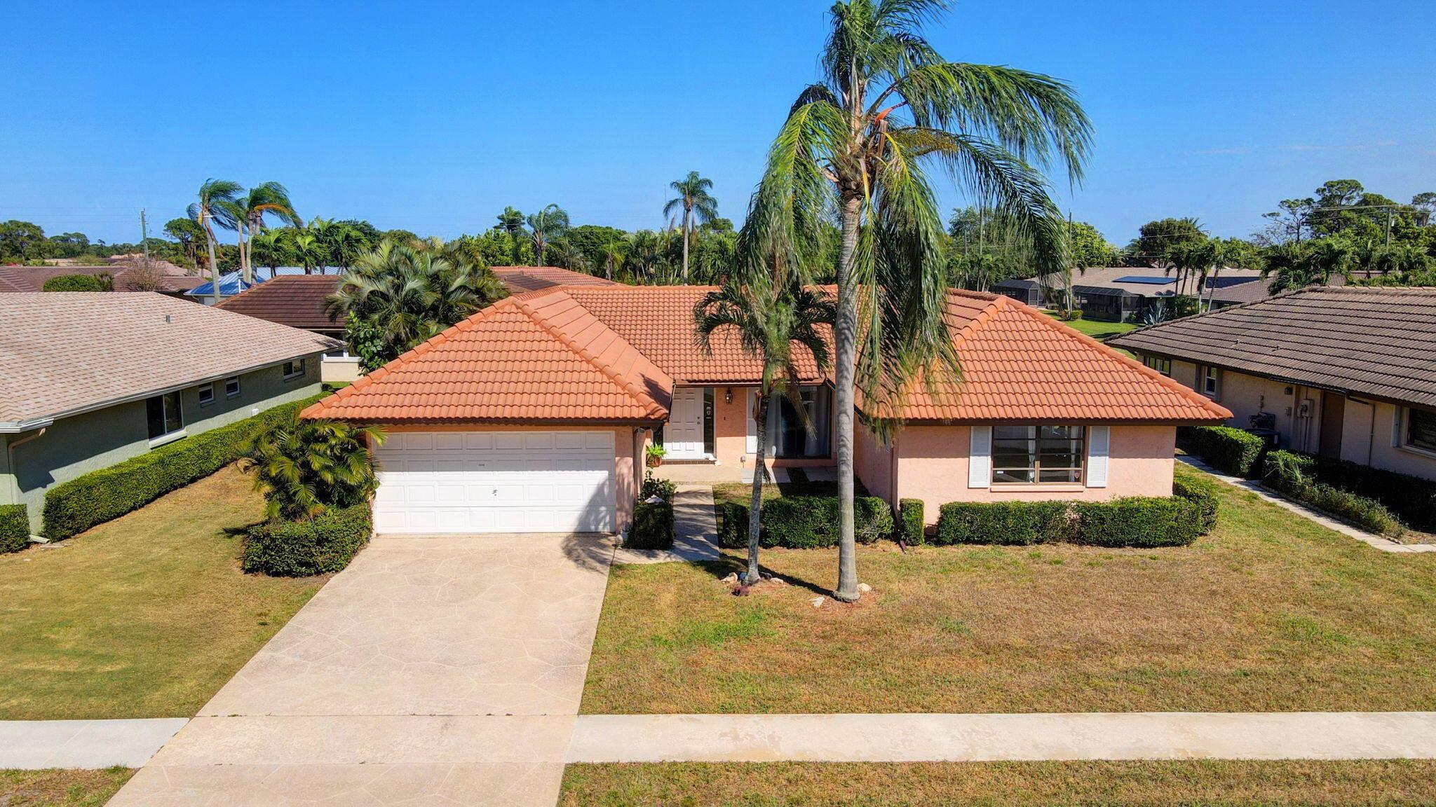 10452 Greentrail Drive N Boynton Beach FL 33436 | R11073068