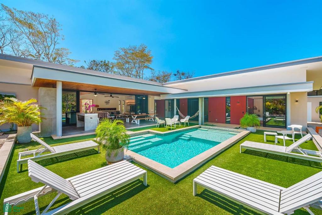 8 bed Single Family Homes For Sale in Santa Cruz, Guanacaste - 1