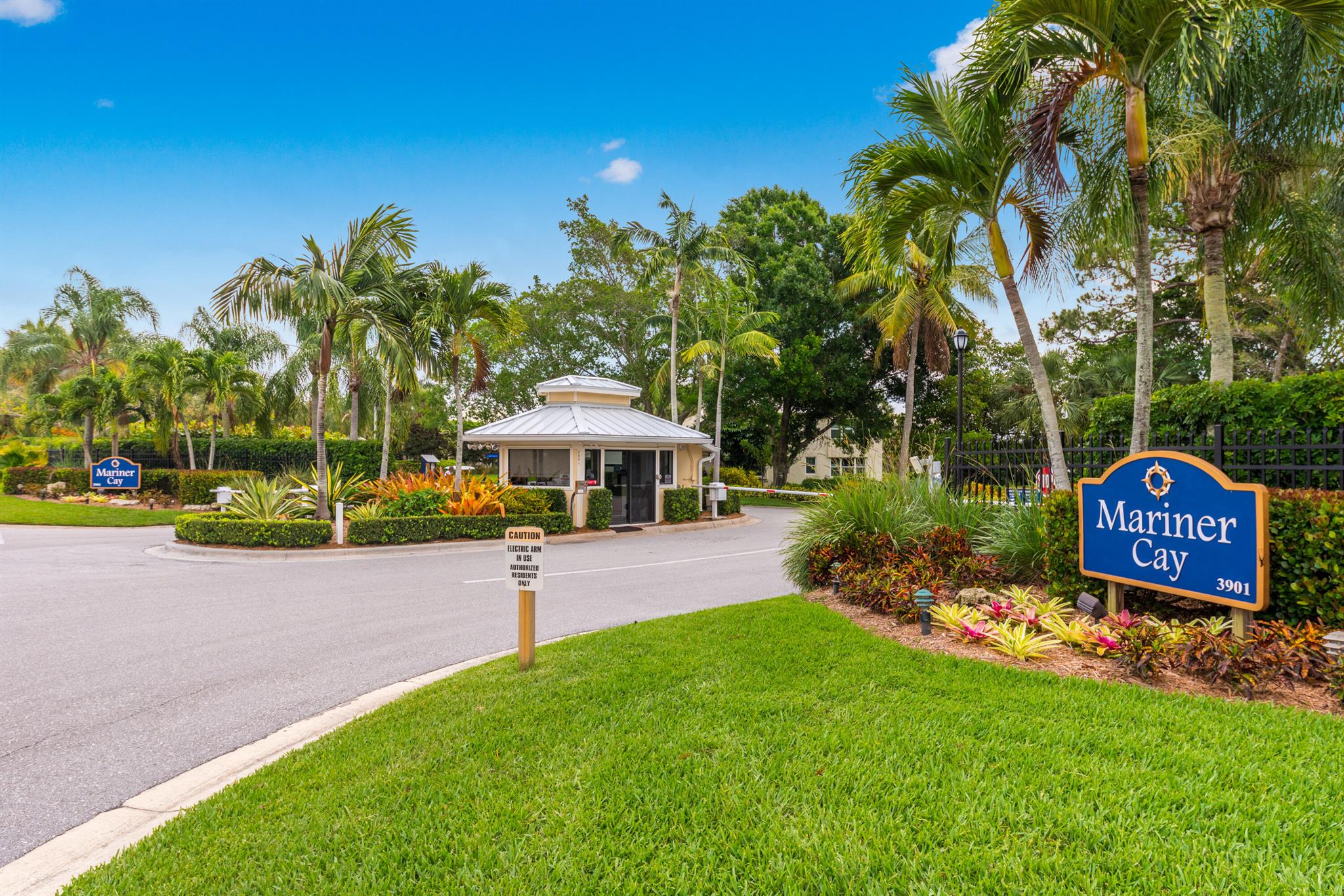 Homes for sale in Stuart, FL | 3901 Se Saint Lucie Boulevard #69, Stuart, FL 34997 | MLS# R11073261