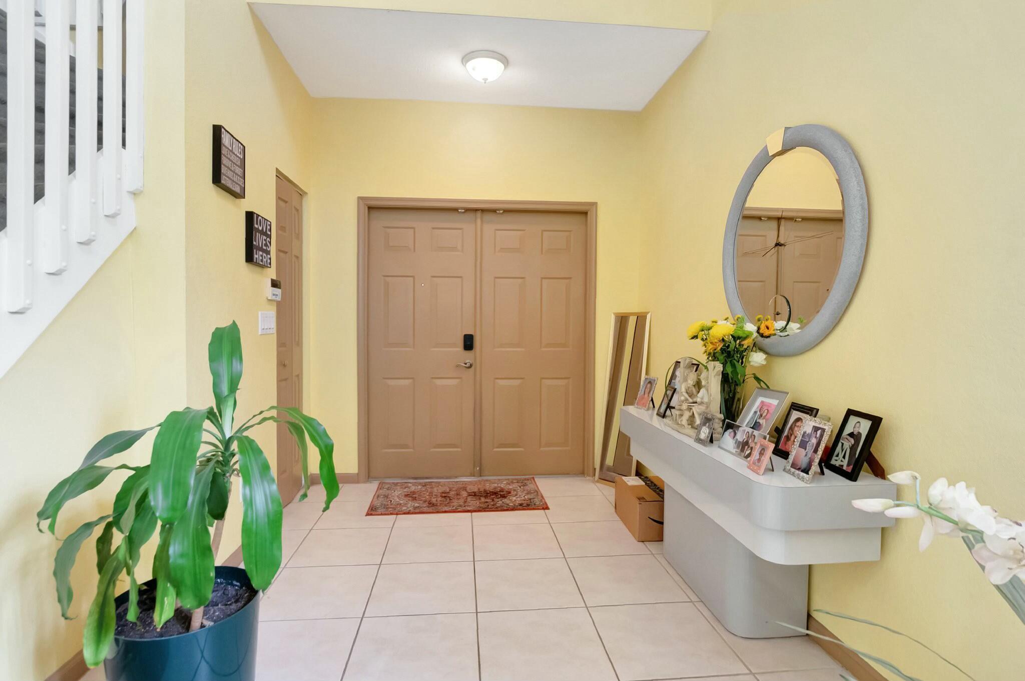 Homes for sale in Coconut Creek, FL | 4940 Pelican Manor, Coconut Creek, FL 33073 | MLS# R11073314