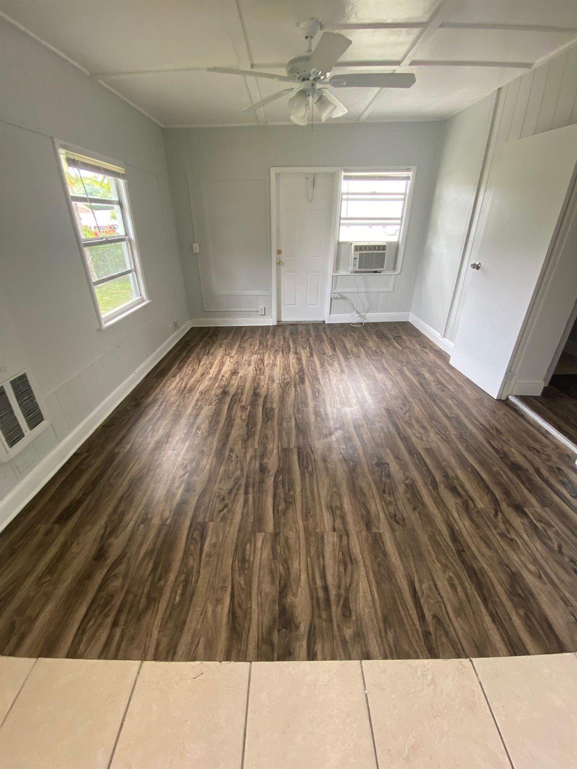 Homes for sale in Lake Park, FL | 652 Bayberry Dr, Lake Park, FL 33403 | MLS# R11073515