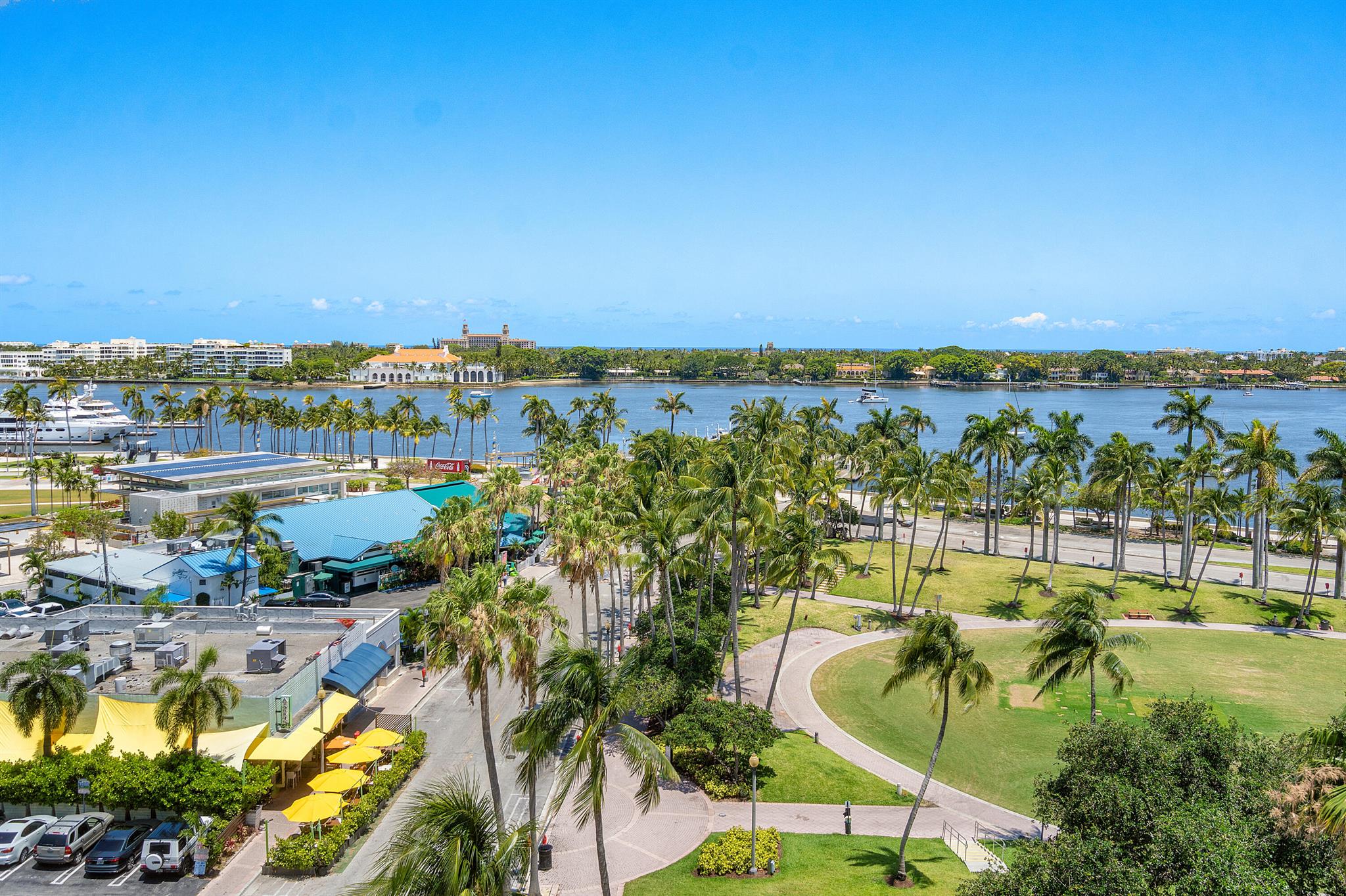 Esplanade Grande Condo