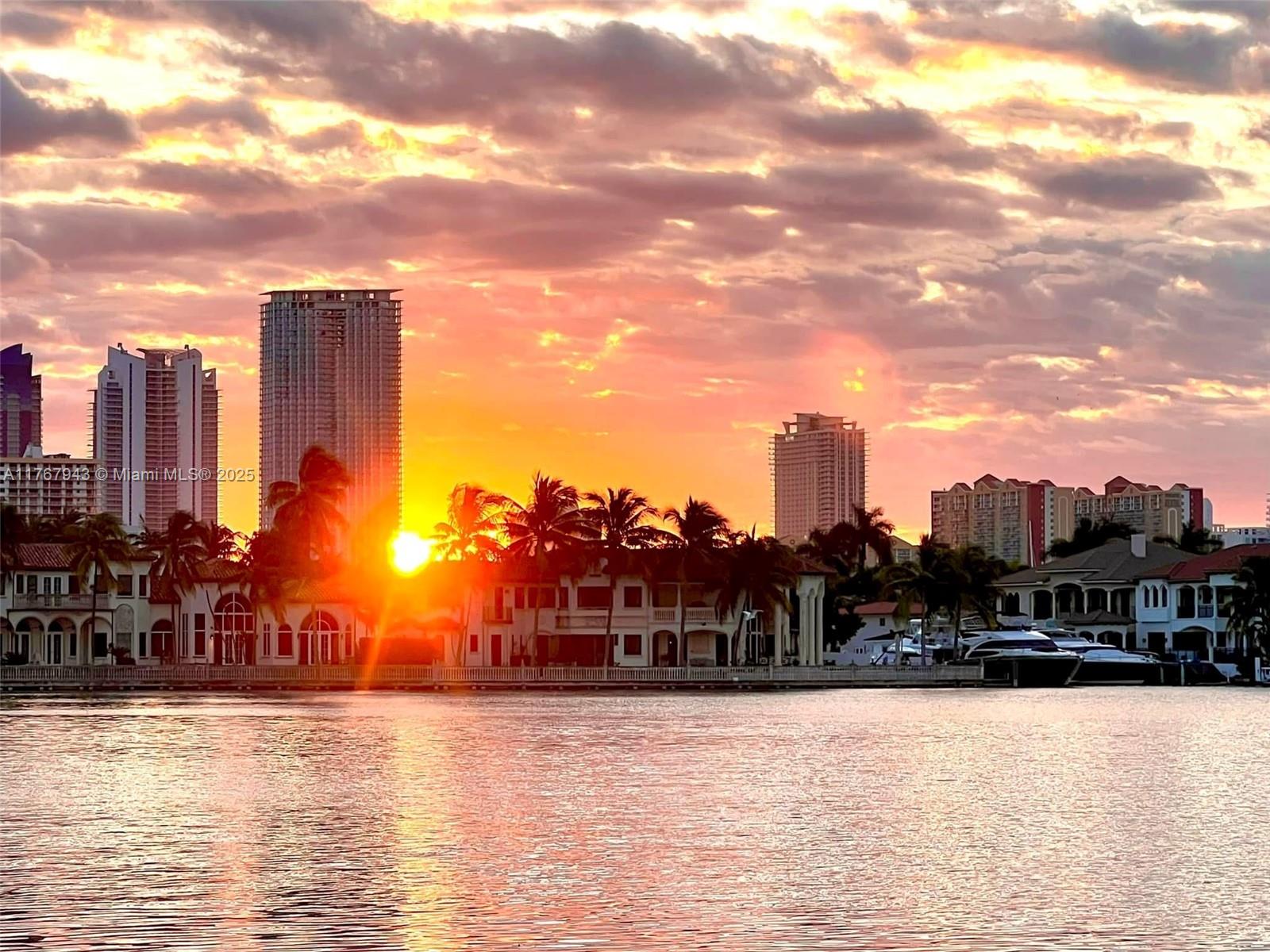 2910 Point East Dr Unit M414, Aventura, Florida 33160