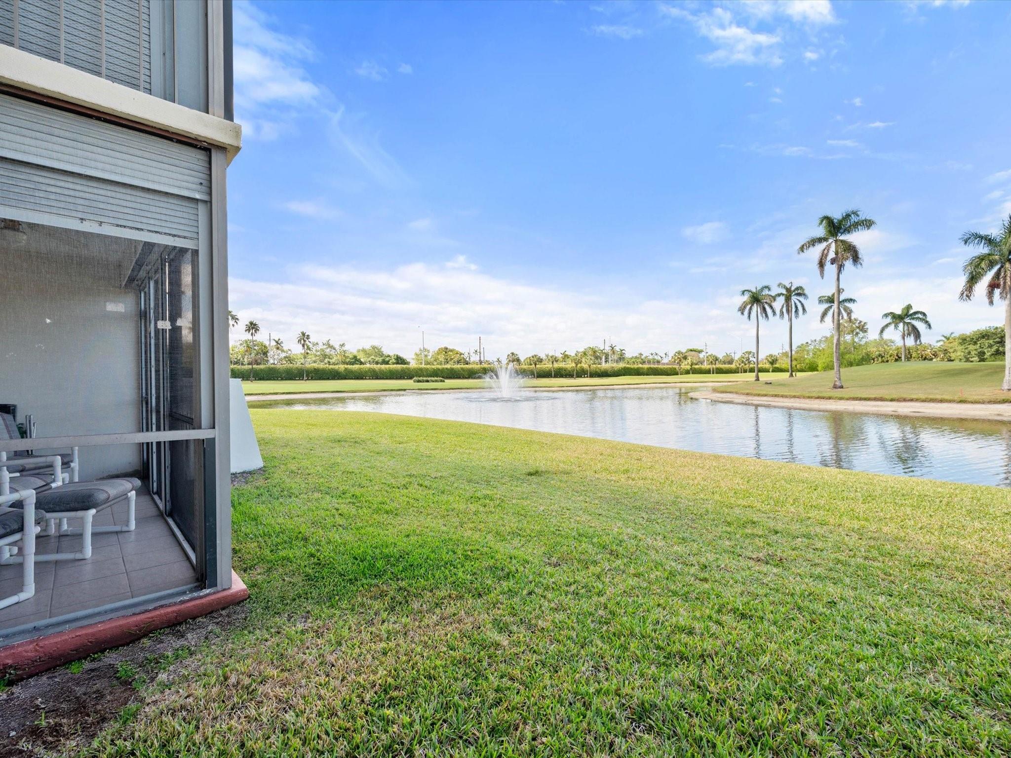 Homes for sale in Pembroke Pines, FL | 9923 S Hollybrook Lake Dr #109, Pembroke Pines, FL 33025 | MLS# F10493631