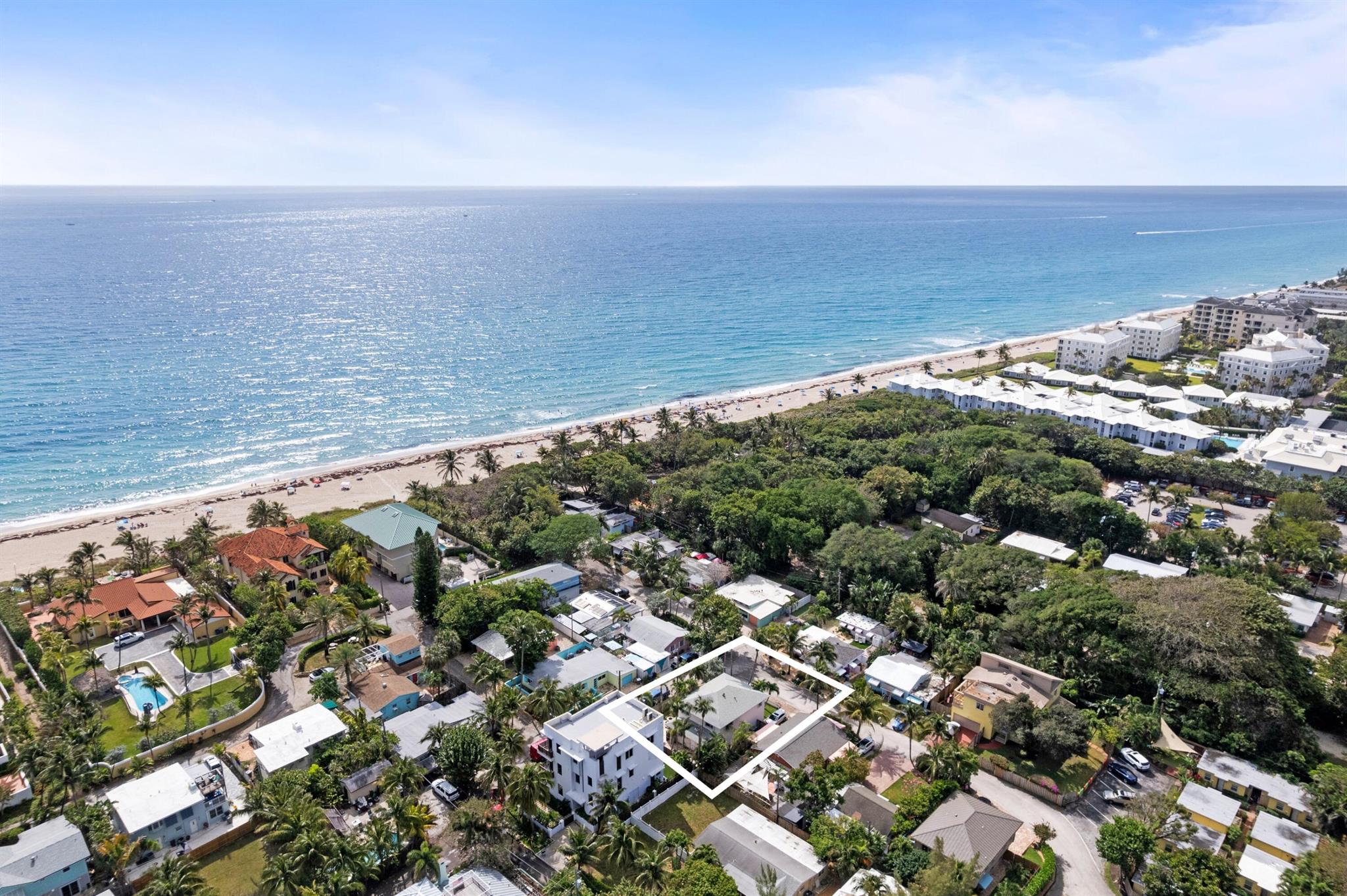 15 East Avenue Boynton Beach FL 33435 | R11073664