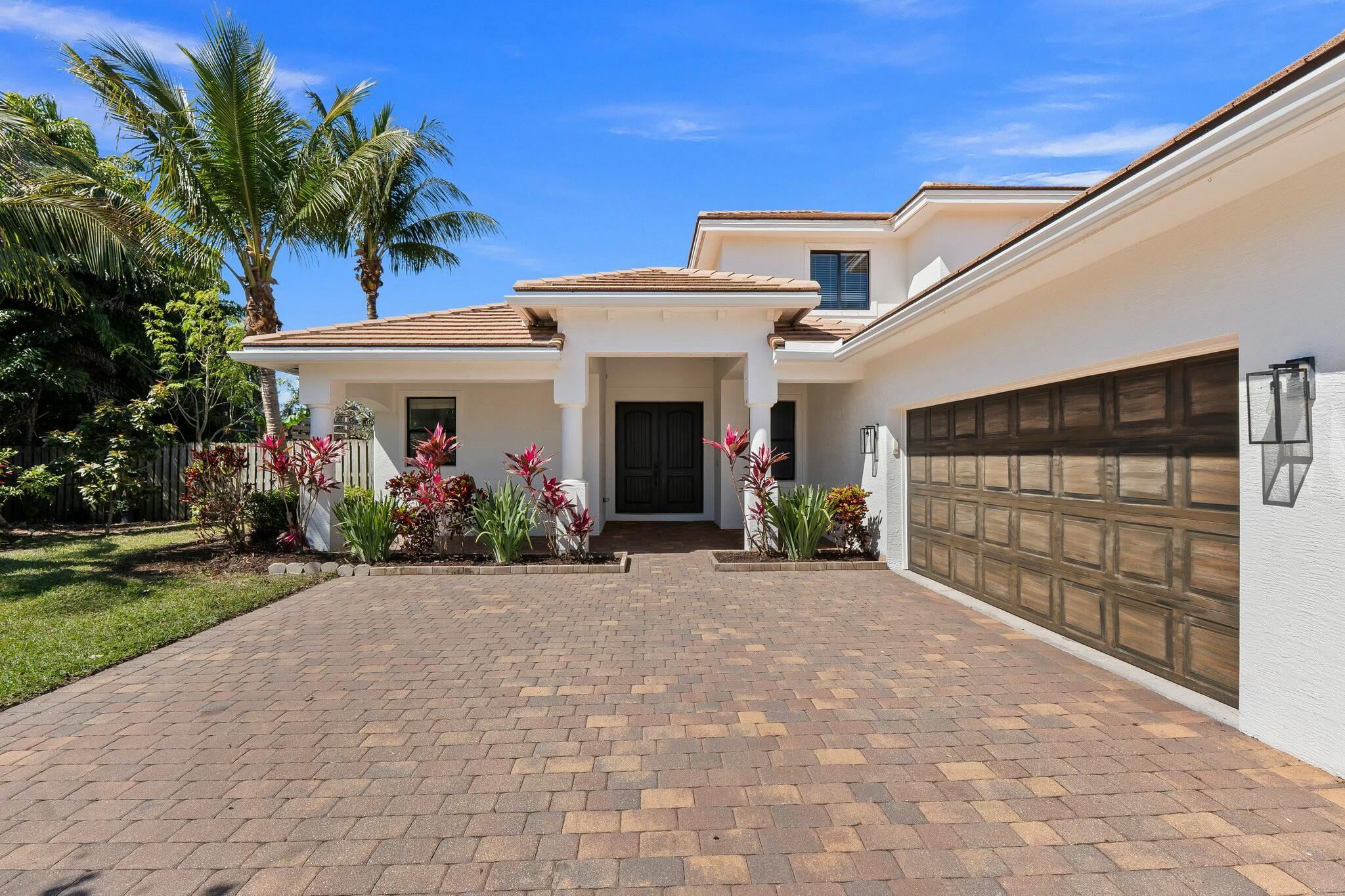 Homes for sale in Jensen Beach, FL | 2182 Nw Dalea Way, Jensen Beach, FL 34957 | MLS# R11073672