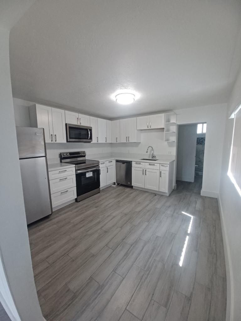 Homes for sale in Dania Beach, FL | 24 Sw 13th St, Dania Beach, FL 33004 | MLS# F10493653