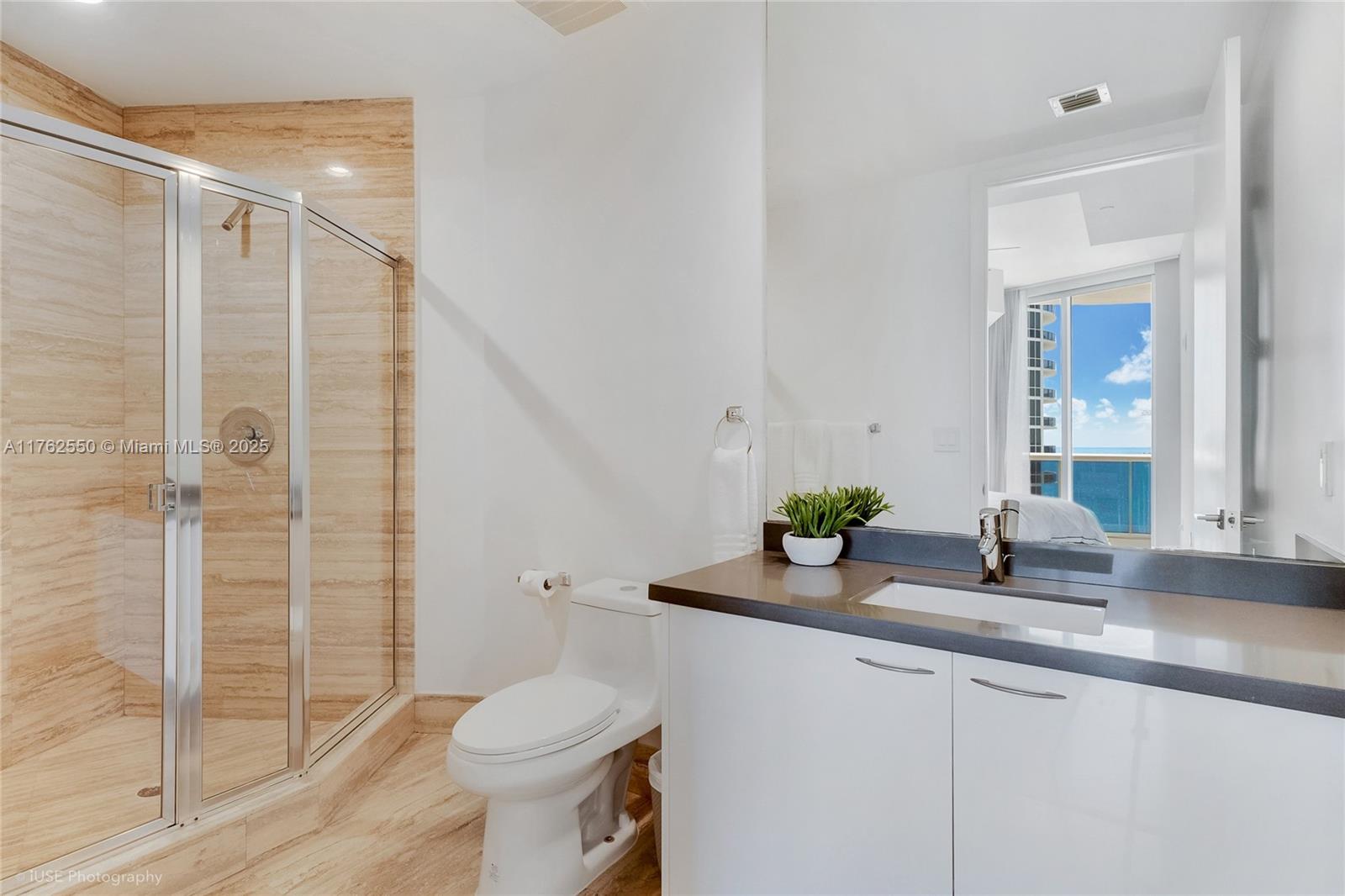 16001 Collins Ave #1407, Sunny Isles Beach FL 33160