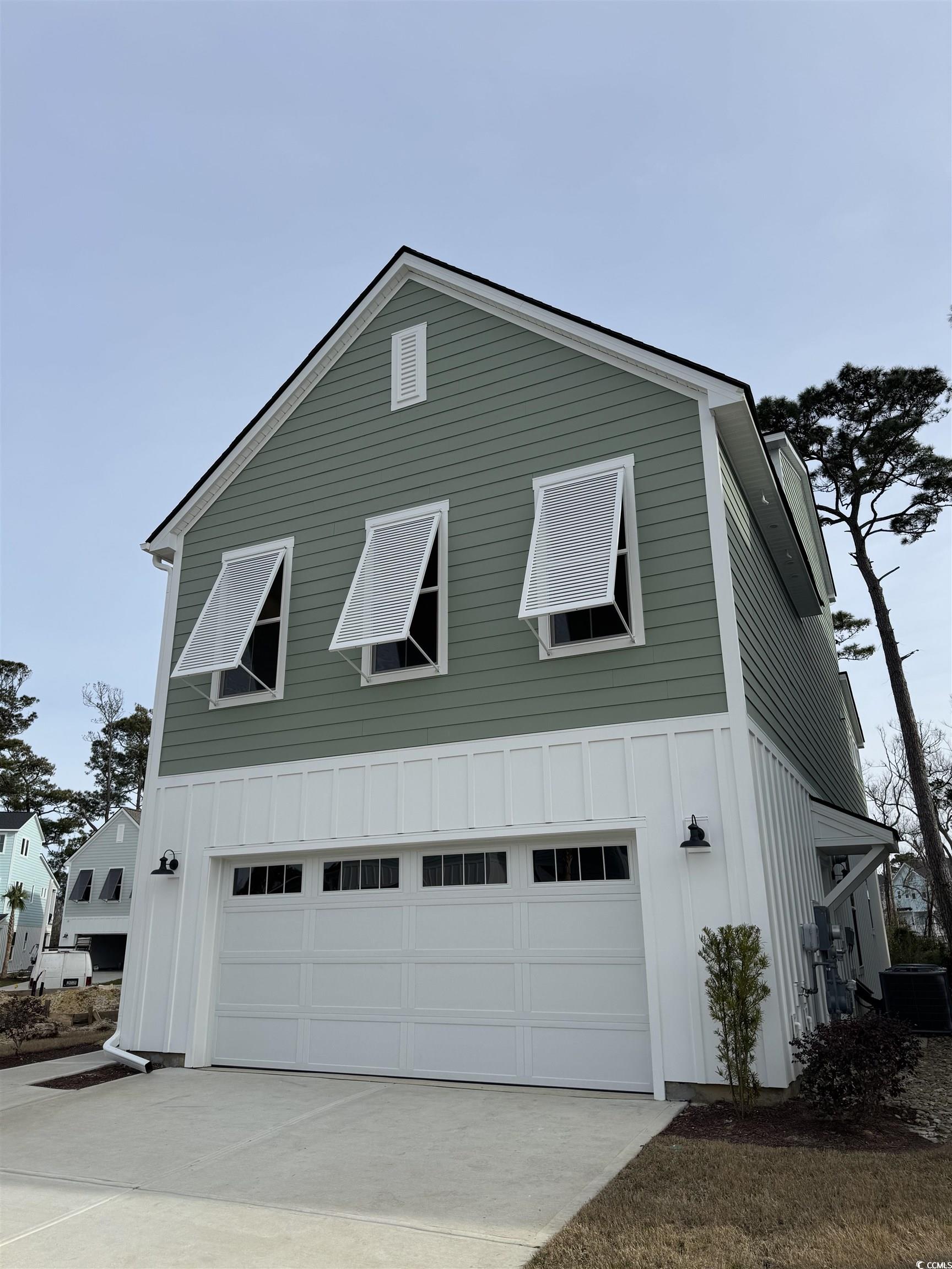 512 9th Ave. S North Myrtle Beach, SC 29582