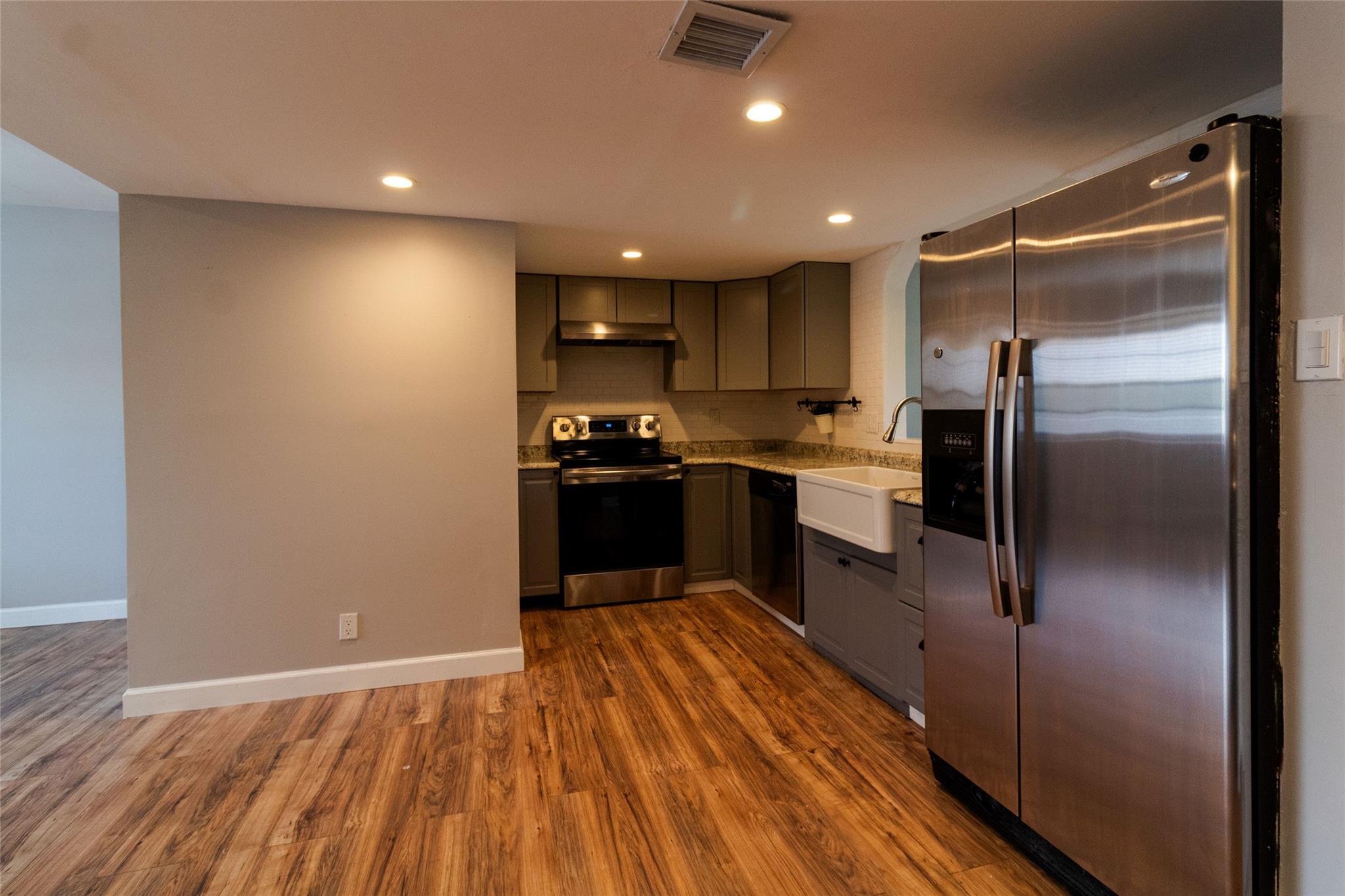 Homes for sale in Sunrise, FL | 9417 Nw 42Nd St, Sunrise, FL 33351 | MLS# F10493353