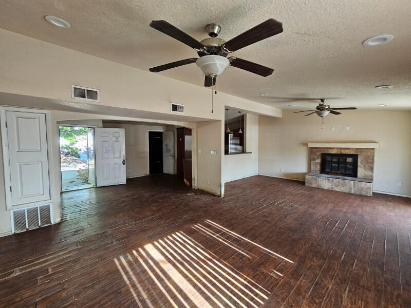 Homes for sale in Albuquerque, NM | 1813 Sandler Ct Ne, Albuquerque, NM 87112 | MLS# 1080591