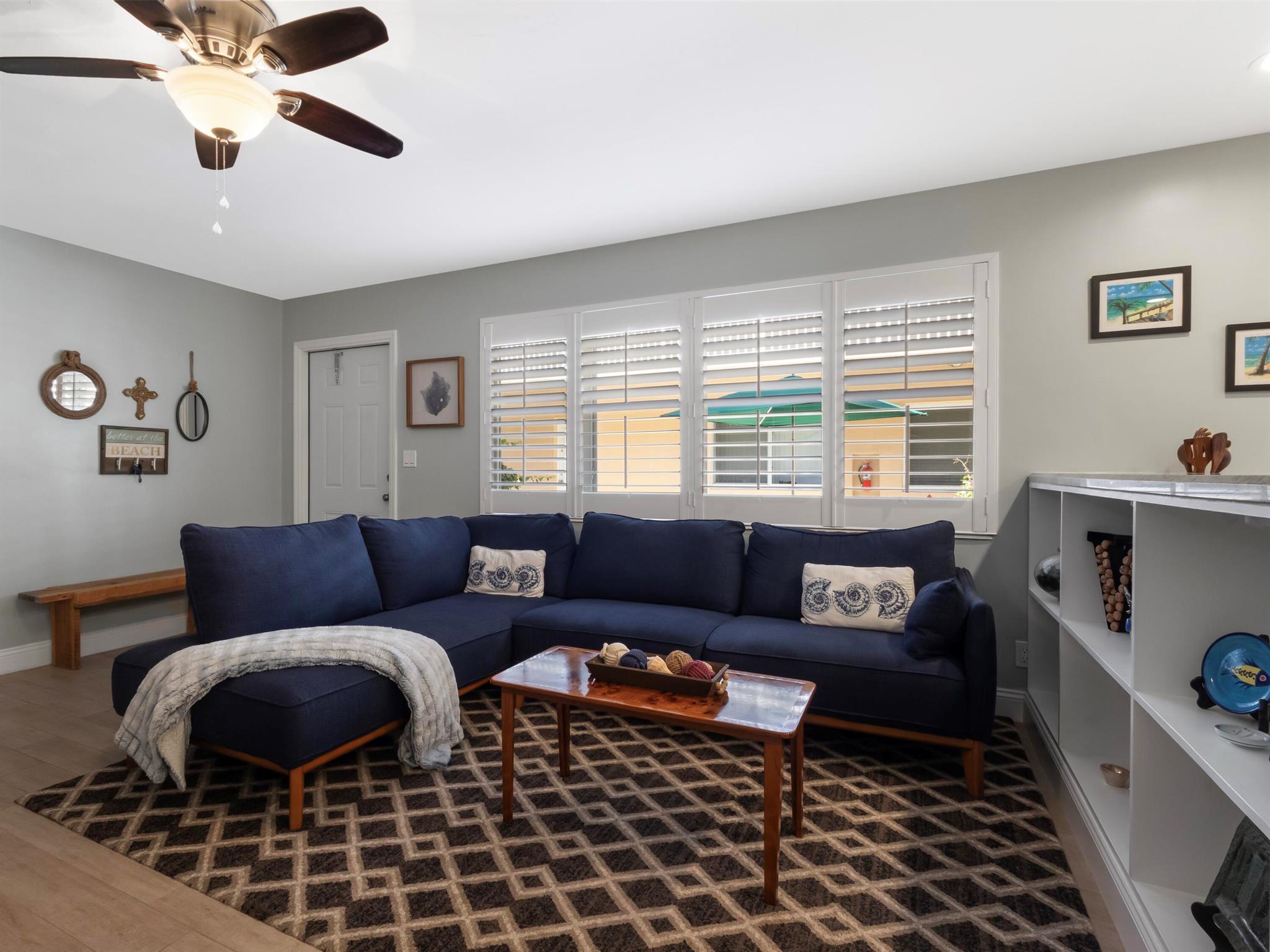 Homes for sale in Lighthouse Point, FL | 2753 Ne 28Th Street #2e, Lighthouse Point, FL 33064 | MLS# R11074283