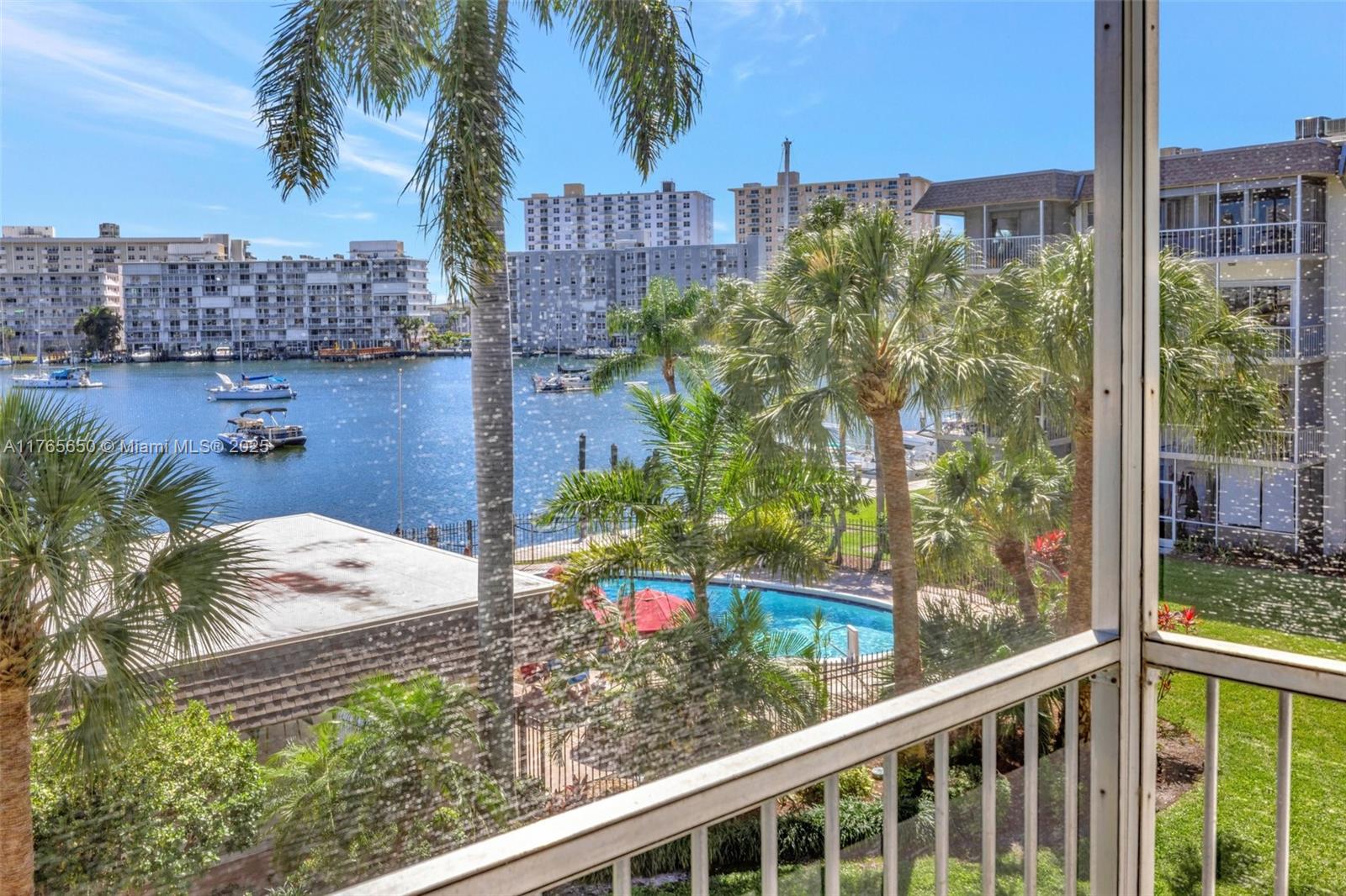 Yacht Harbor Apartments C