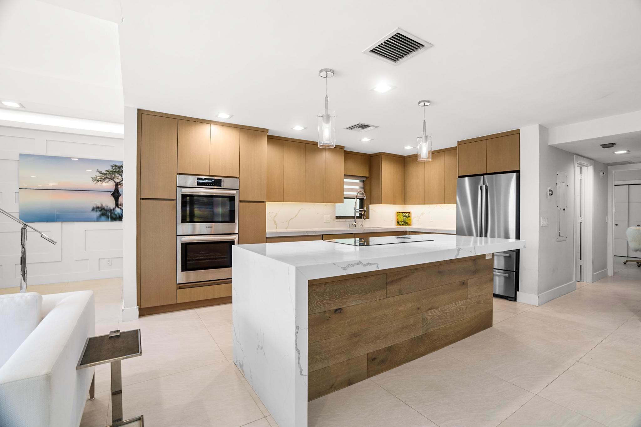 Homes for sale in Singer Island, FL | 3968 N Ocean Dr #7, Singer Island, FL 33404 | MLS# R11074442