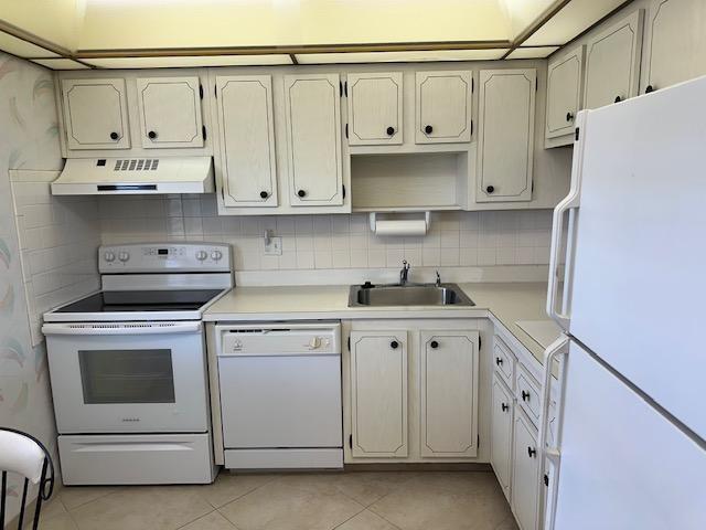 Homes for sale in Margate, FL | 7805 W Atlantic Blvd #202, Margate, FL 33063 | MLS# F10493545