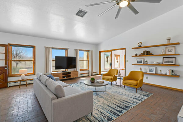 Homes for sale in Los Lunas, NM | 66 Manzano Dr, Los Lunas, NM 87031 | MLS# 1080549