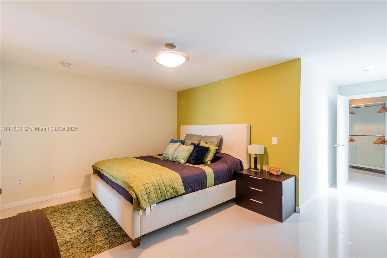 2950 NE 188th ST #504, Aventura FL 33180