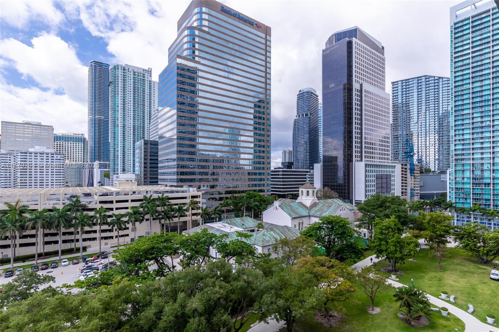 495 Brickell Ave #1005, Miami FL 33131