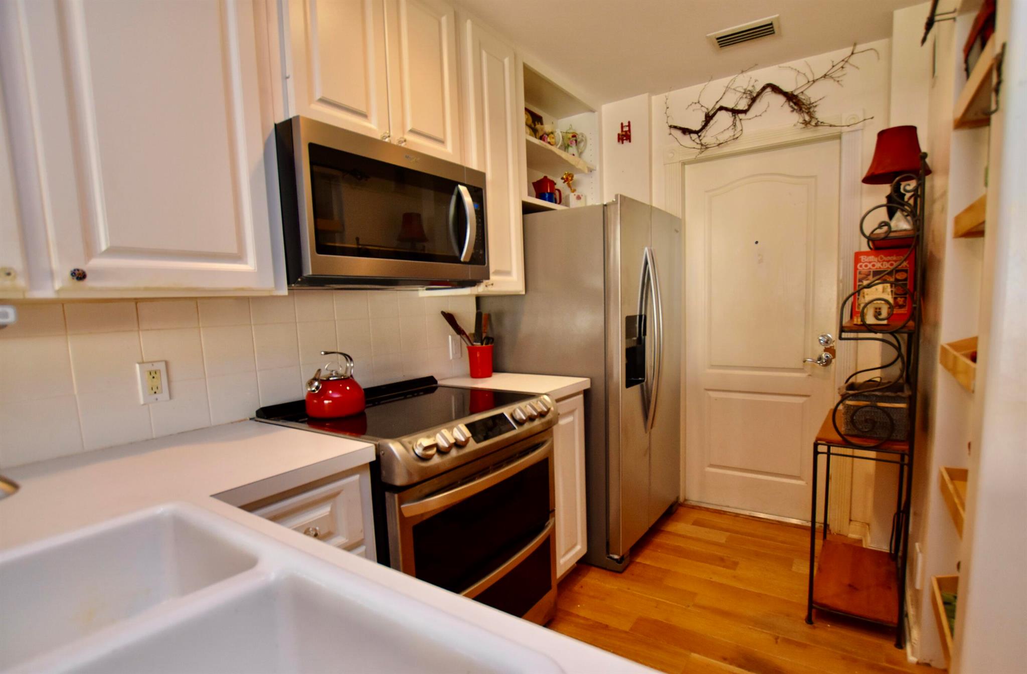 Homes for sale in Tequesta, FL | 67 Tall Oaks Circle, Tequesta, FL 33469 | MLS# R11074822