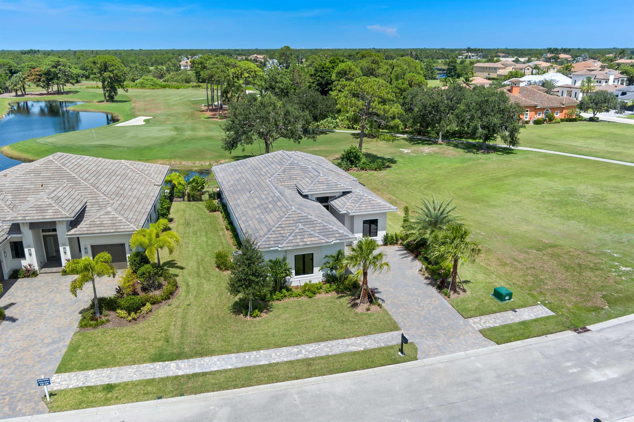 Homes for sale in Port St Lucie, FL | 107 Se Via Verona, Port St Lucie, FL 34984 | MLS# R11074978