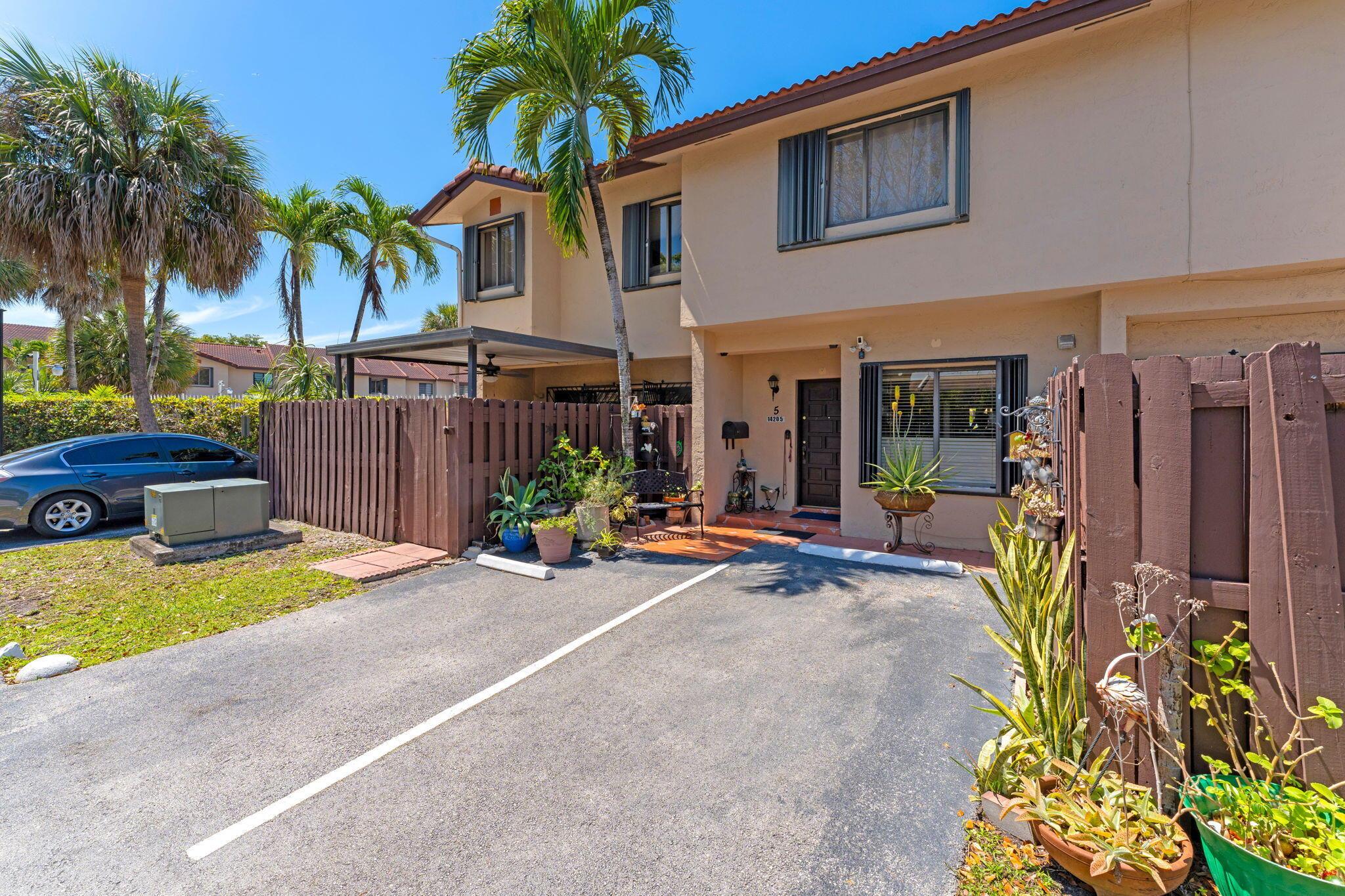 Homes for sale in Miami, FL | 14205 Sw 57th Lane #5-A-6, Miami, FL 33183 | MLS# R11075107