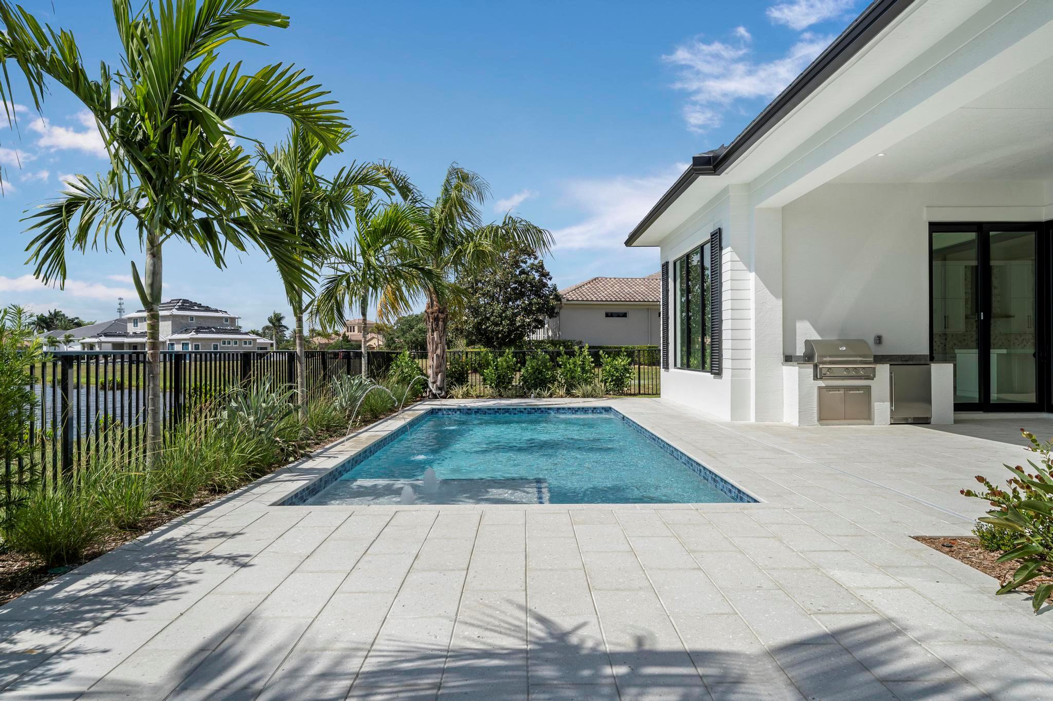 Homes for sale in Port St Lucie, FL | 207 Se Bella Strano, Port St Lucie, FL 34984 | MLS# R11075176