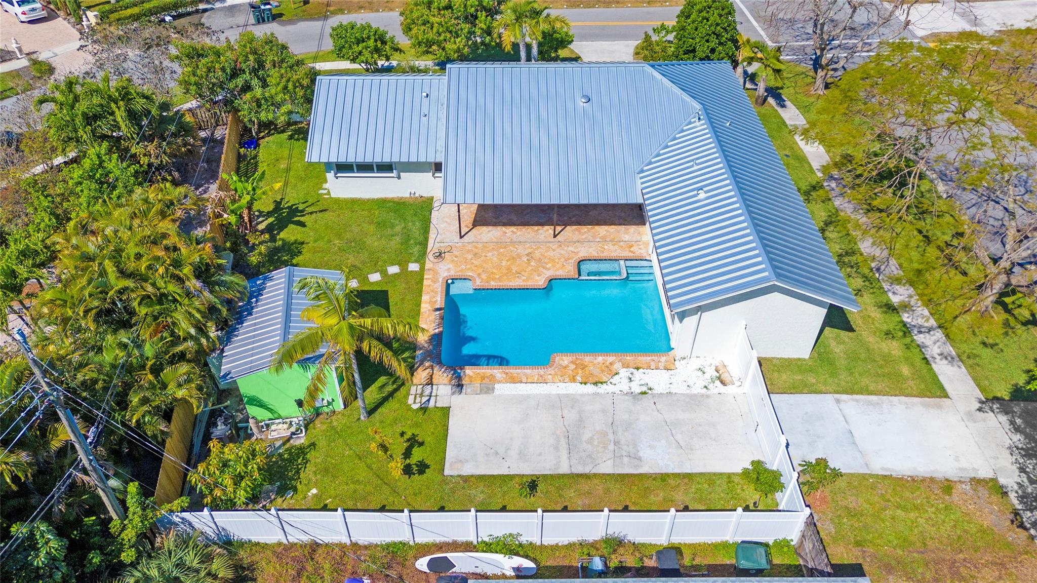 698 Nw 12th Rd Boca Raton FL 33486 | F10493314