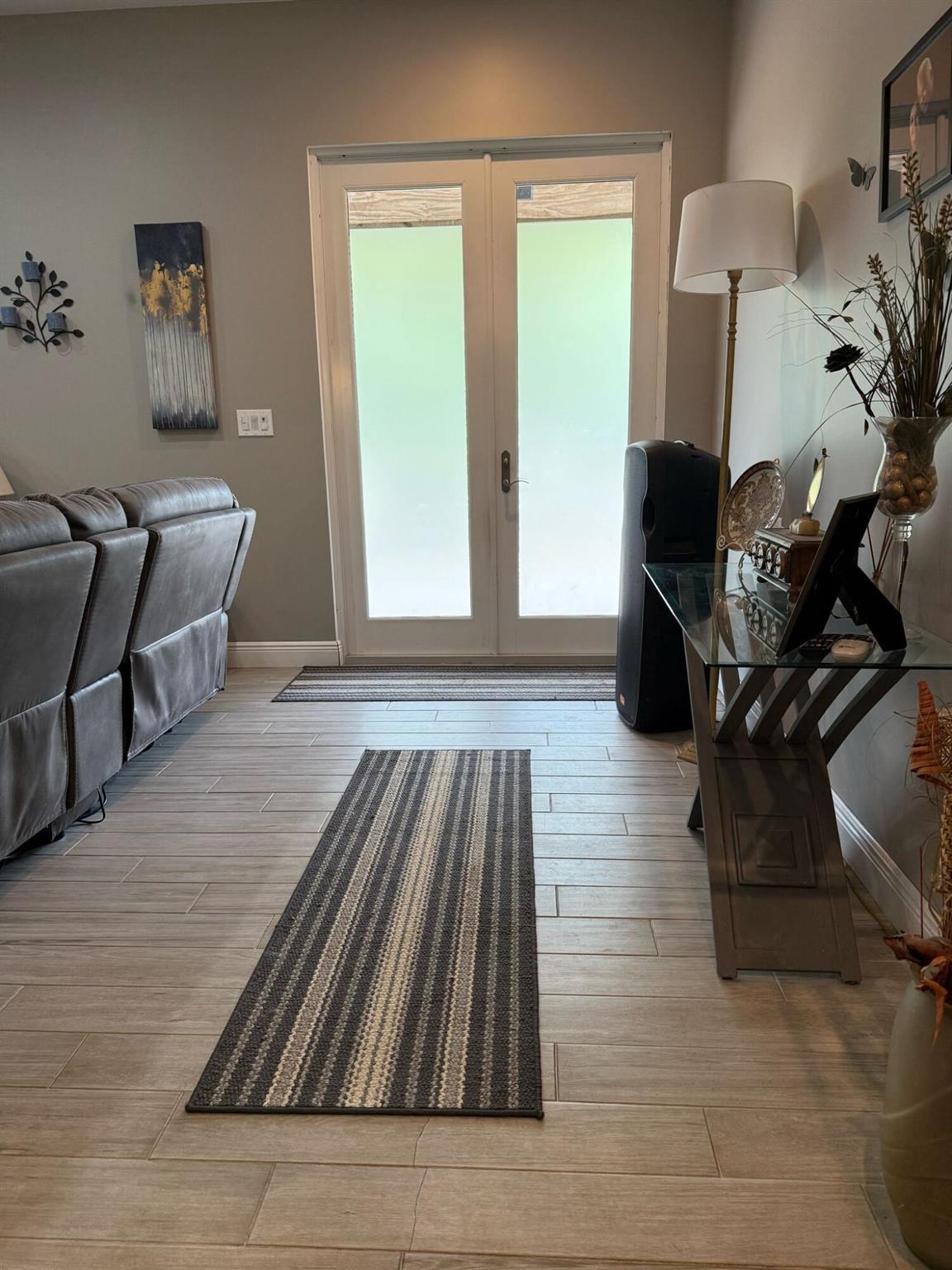 Homes for sale in Clewiston, FL | 140 N Brida Street, Clewiston, FL 33440 | MLS# R11075315