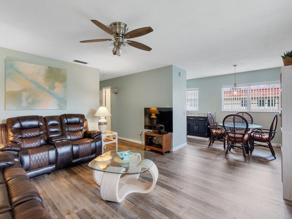 Vista Royale Phase IV Bld