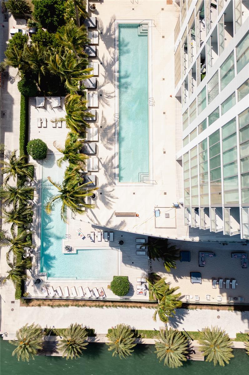 2900 NE 7th Ave #2407, Miami FL 33137