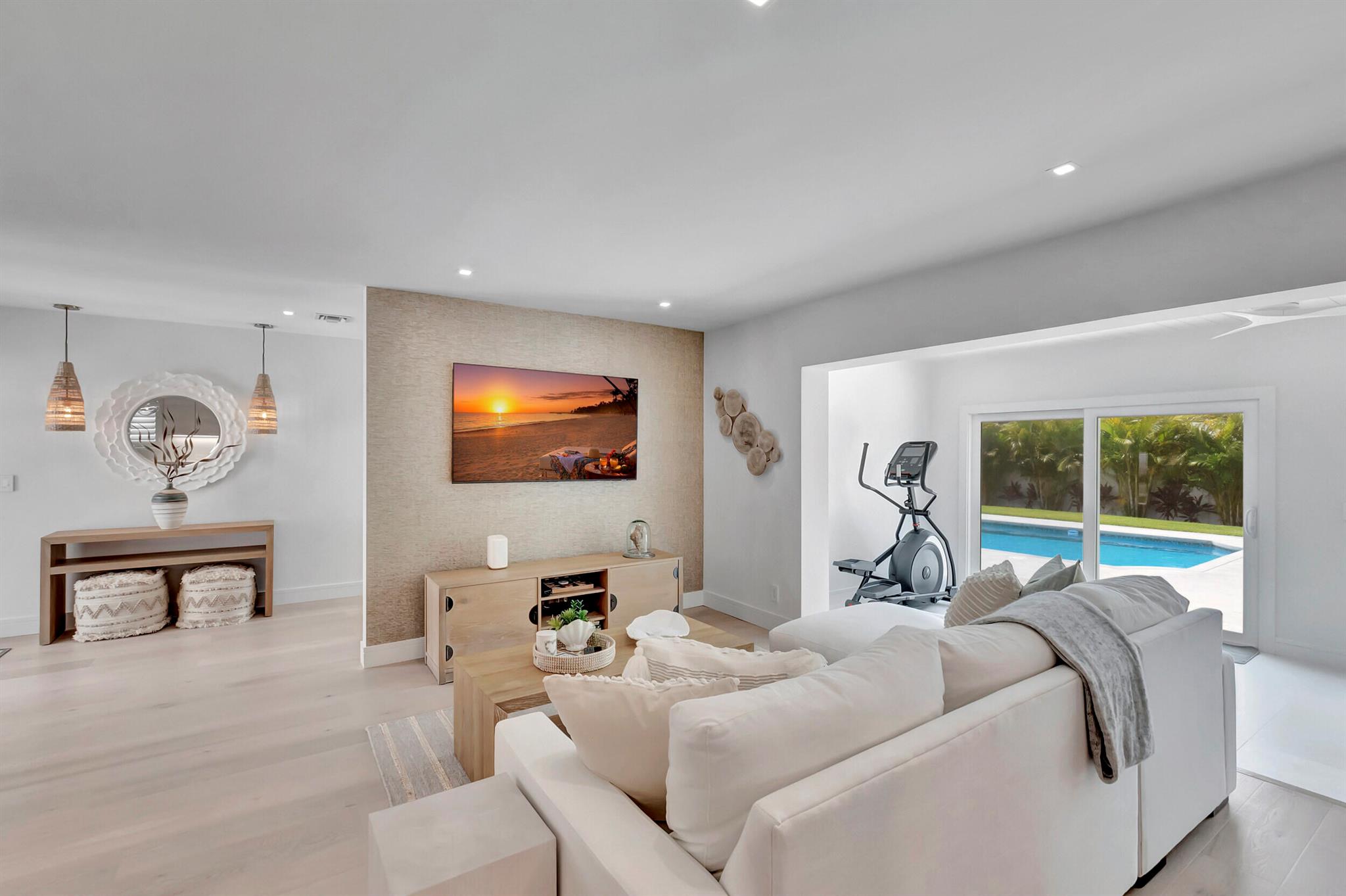 530 Nw 14th Street Delray Beach FL 33444 | R11075652