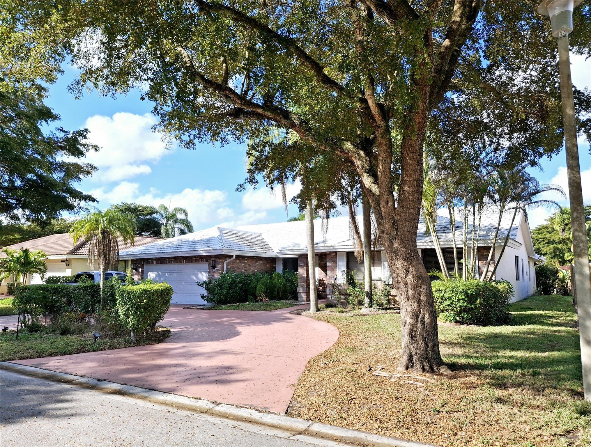 4664 Nw 58th Ter Coral Springs FL 33067 | F10494847