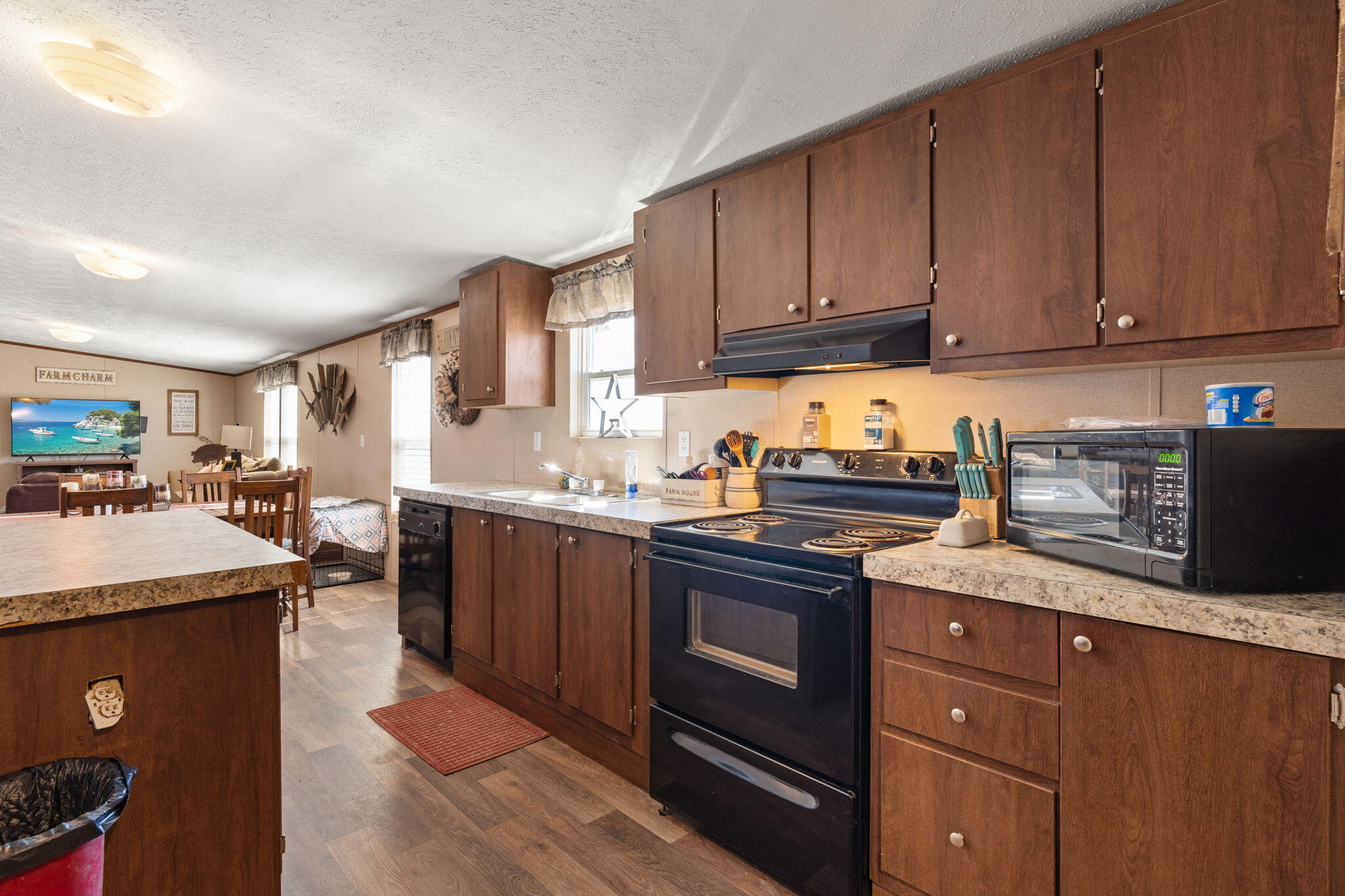 Homes for sale in Moriarty, NM | 237 Madrid Ave, Moriarty, NM 87035 | MLS# 1080882